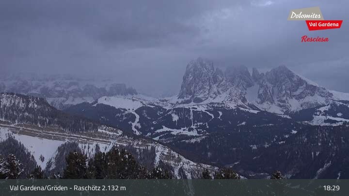 Archiv Foto Webcam Raschötz - St. Ulrich