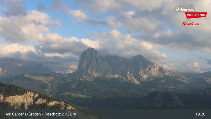 Archiv Foto Webcam Raschötz - St. Ulrich