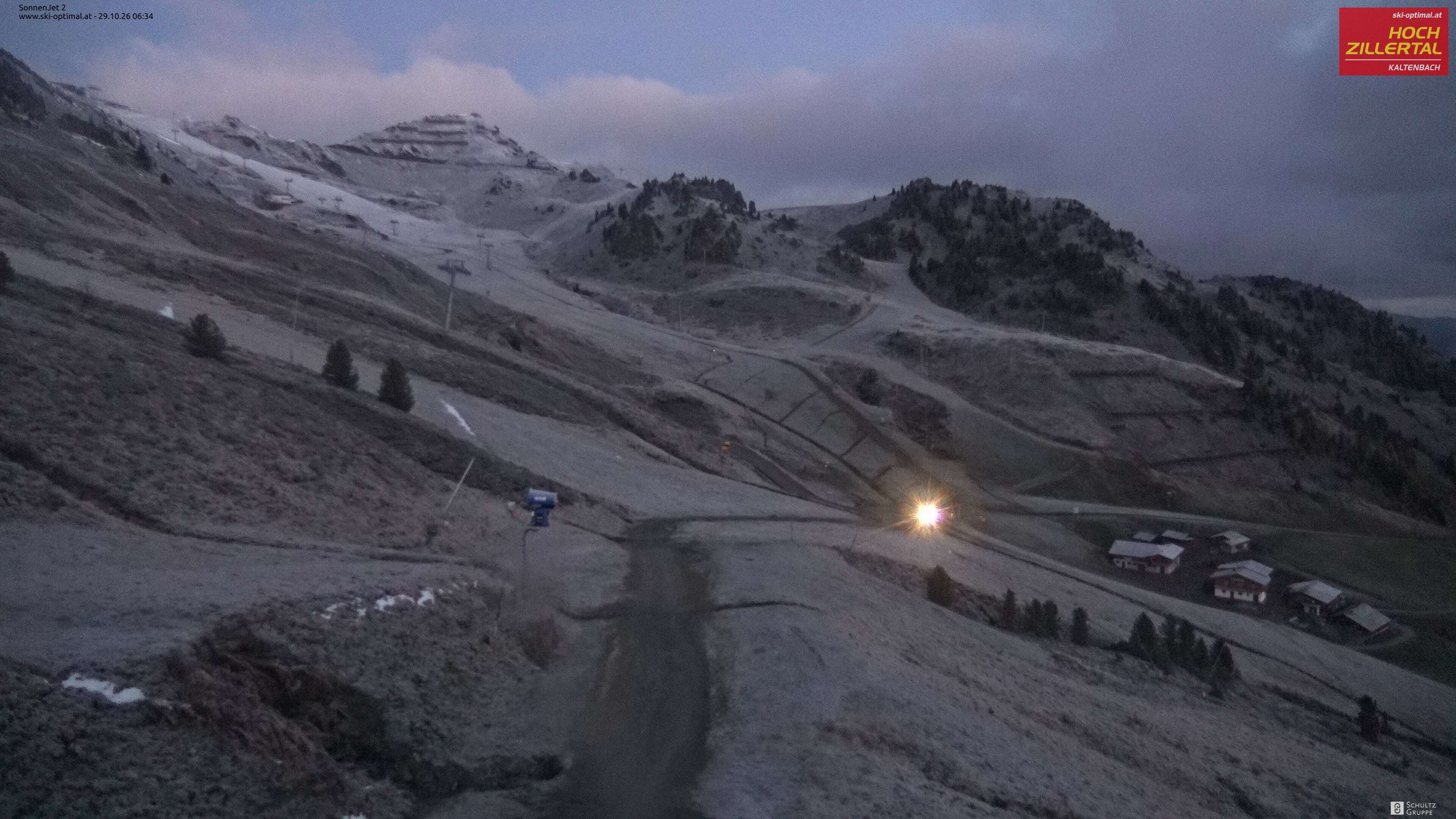 Archived image Hochzillertal - Webcam Sonnenjet 2