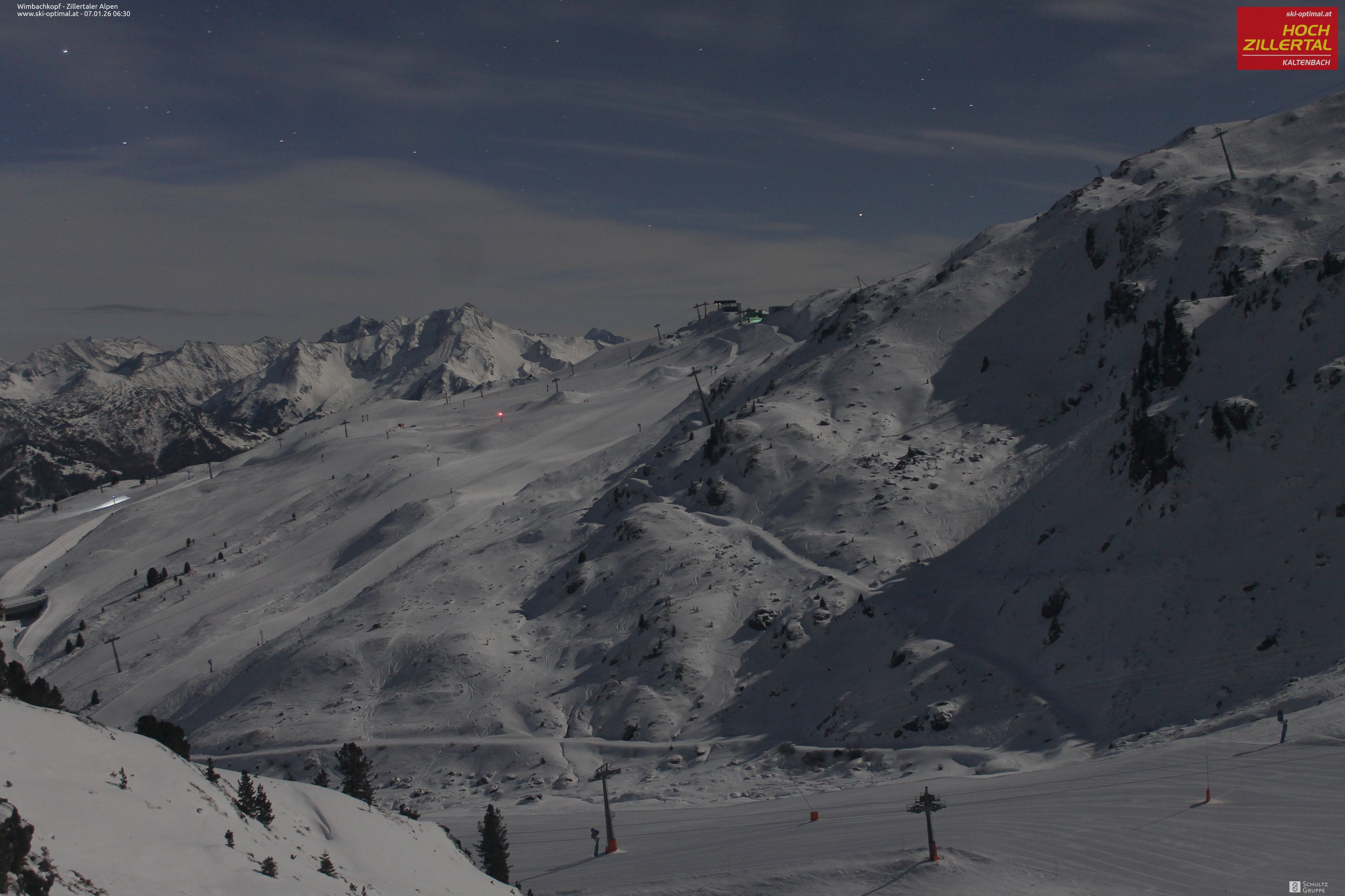 Archived image Webcam Hochzillertal: Mountain View Restaurant