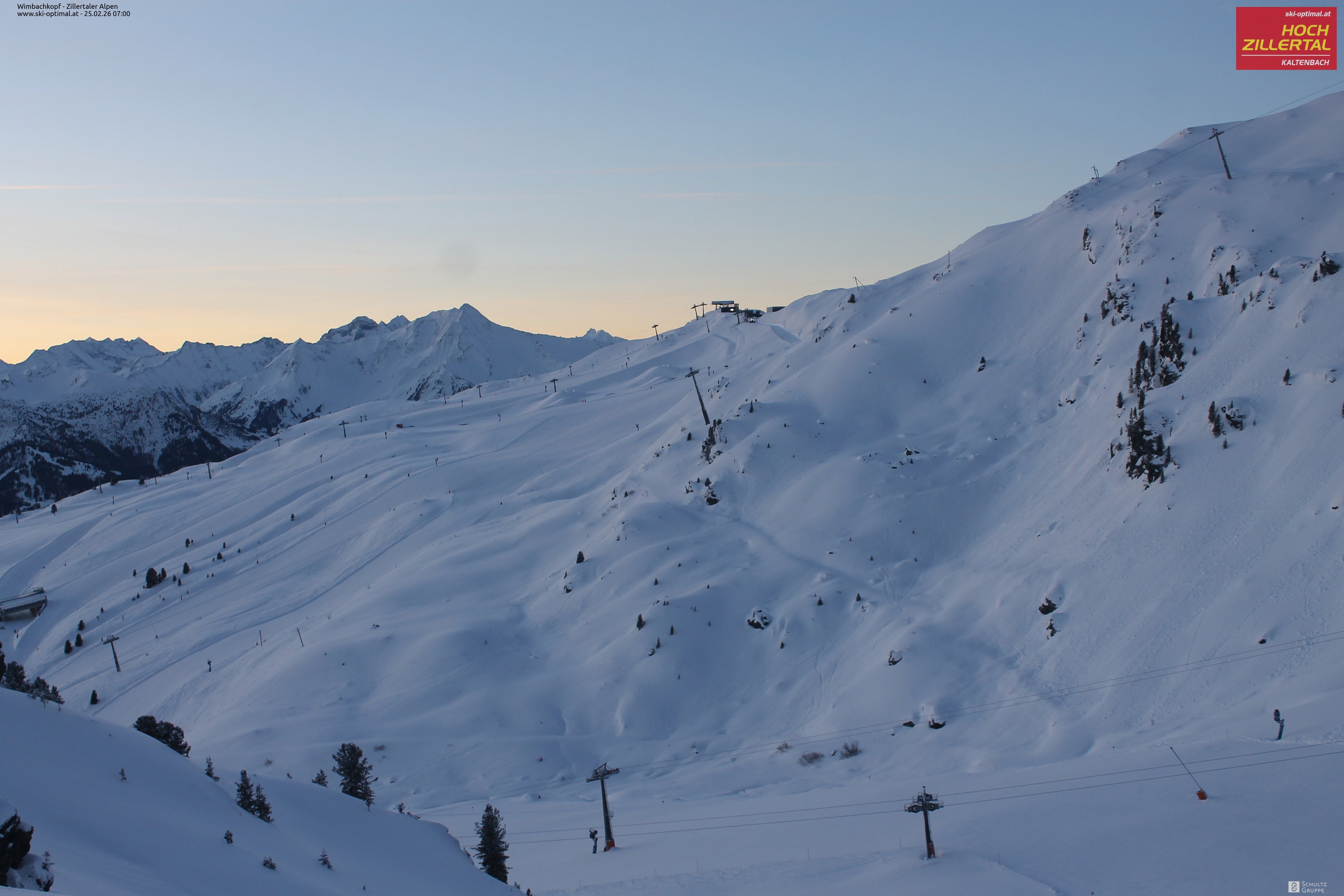 Archived image Webcam Hochzillertal: Mountain View Restaurant