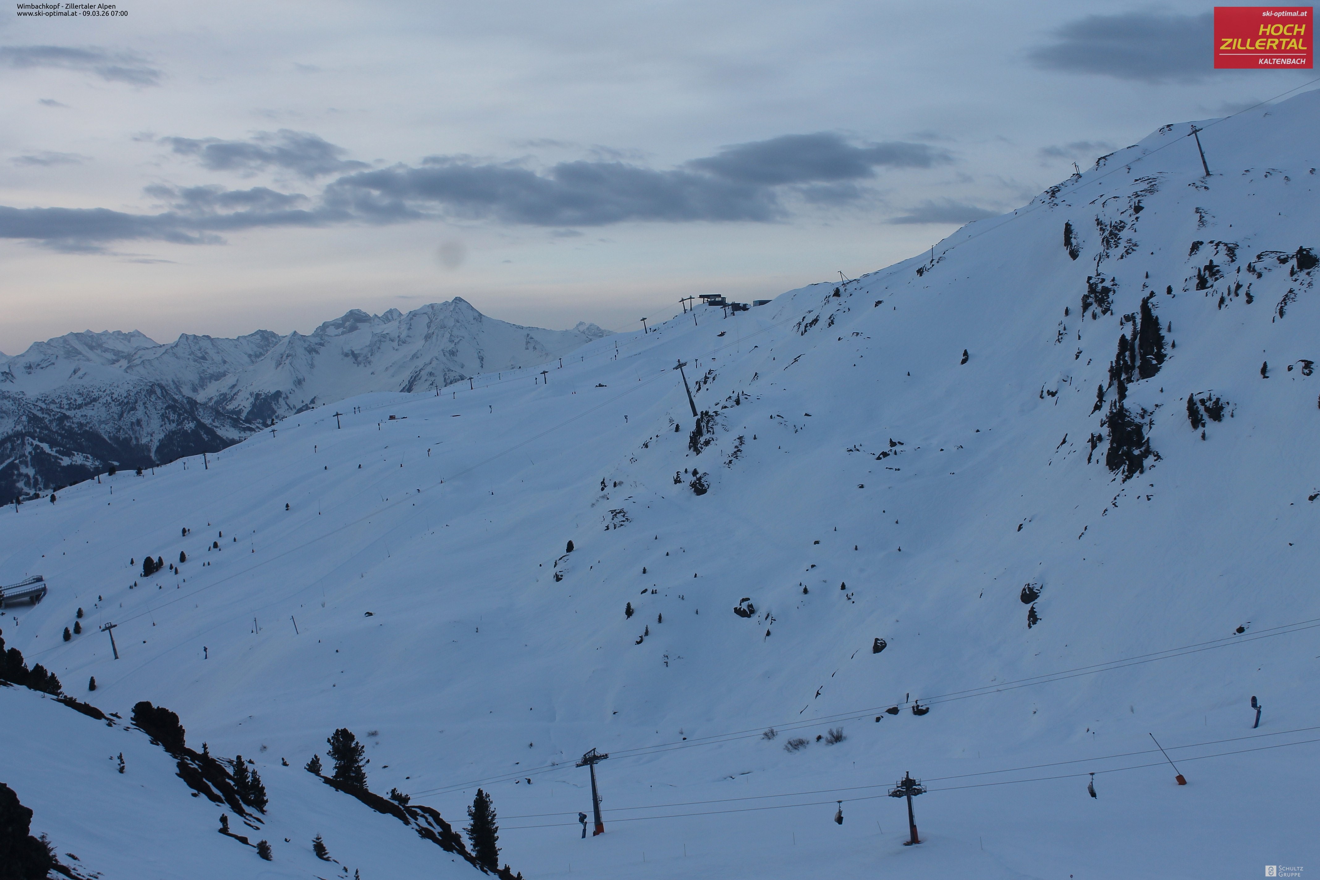 Archived image Webcam Hochzillertal: Mountain View Restaurant