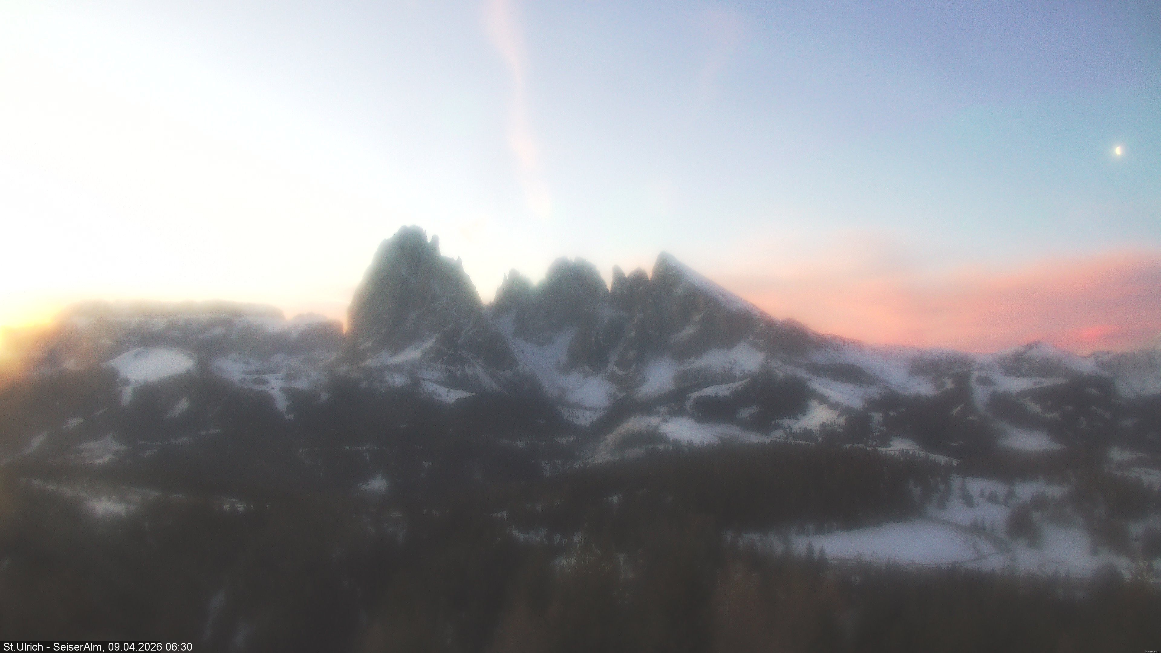 Archived image Webcam Vista Alpe di Siusi