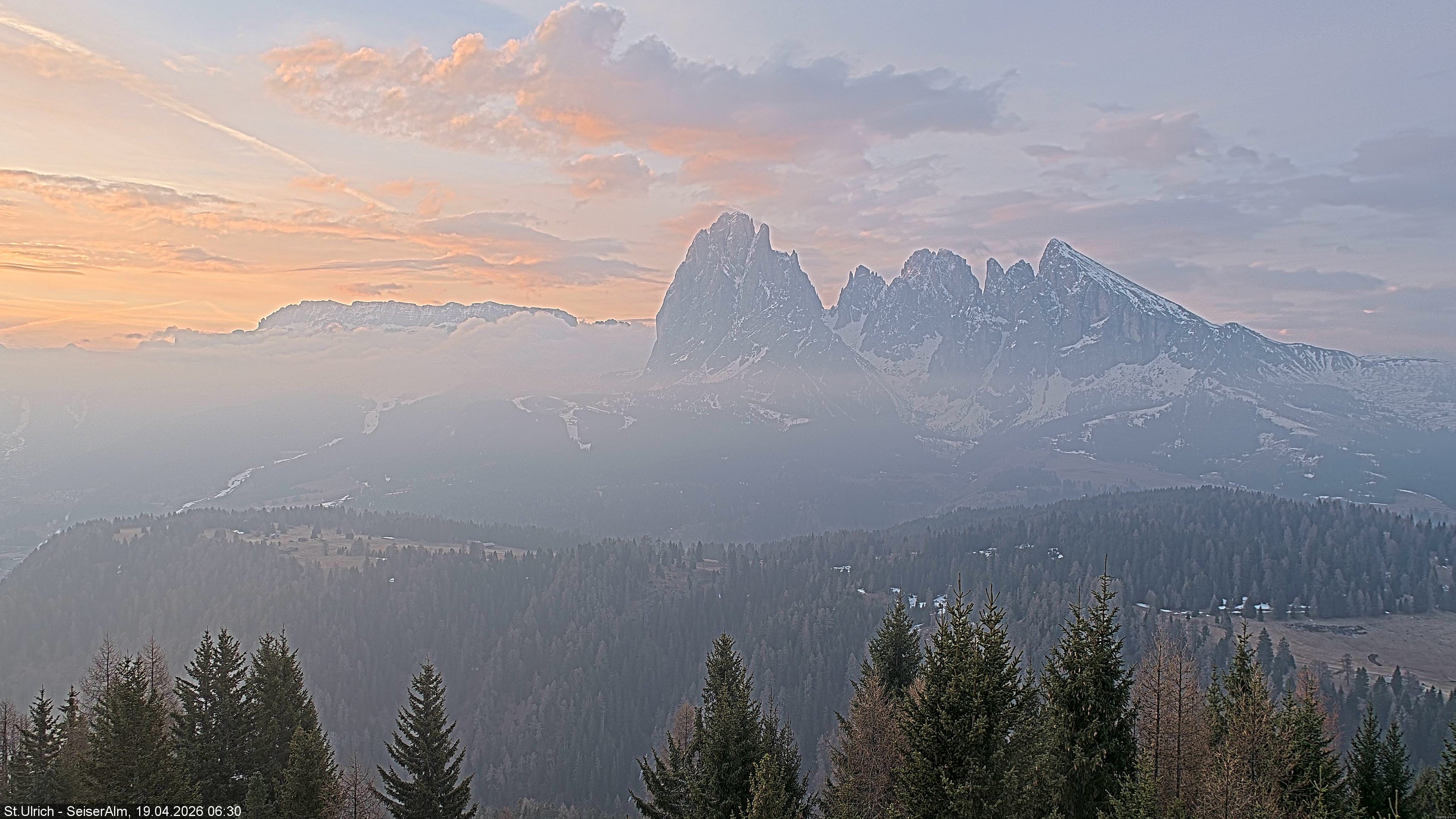 Archived image Webcam Vista Alpe di Siusi