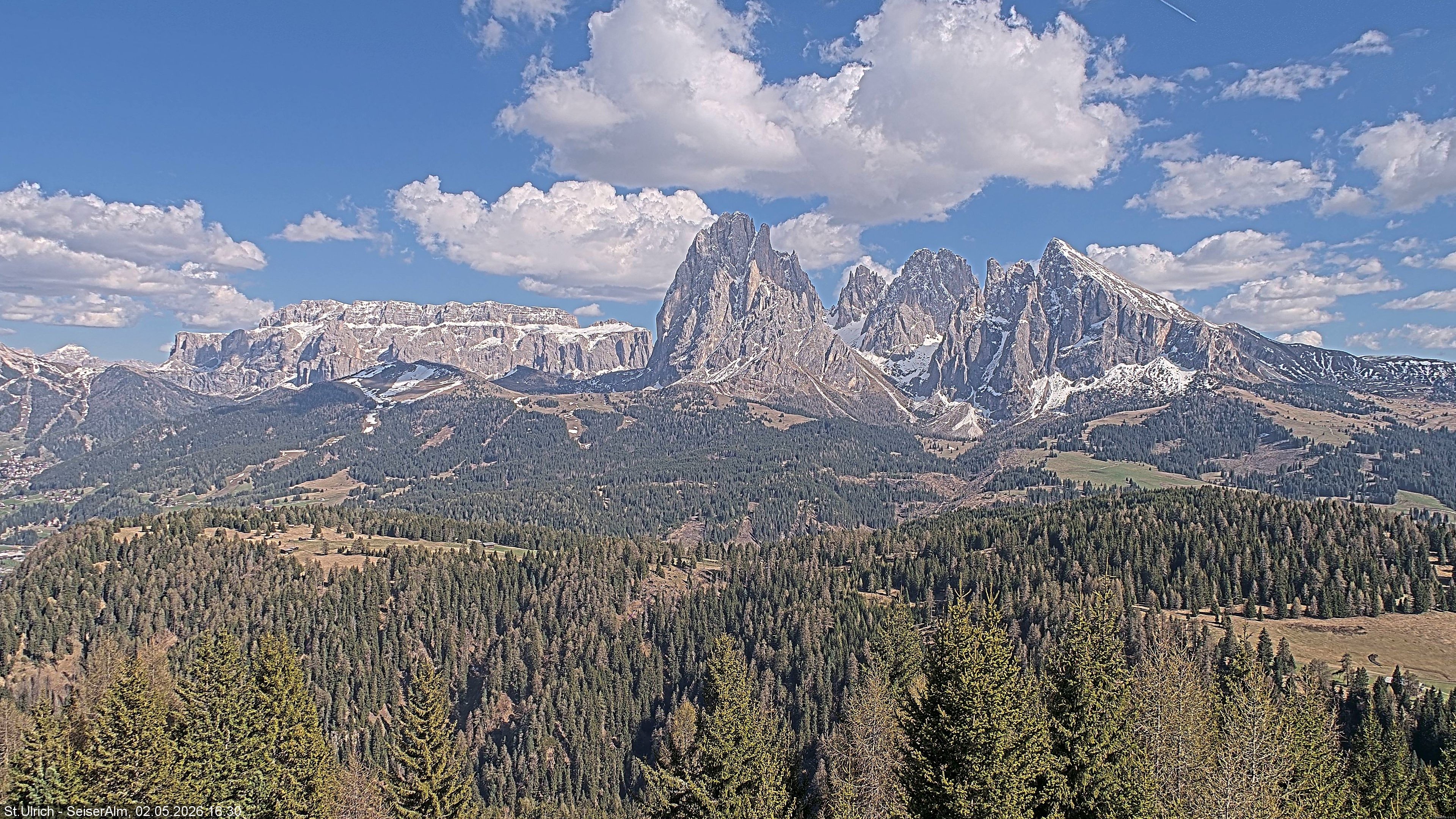 Archived image Webcam Vista Alpe di Siusi