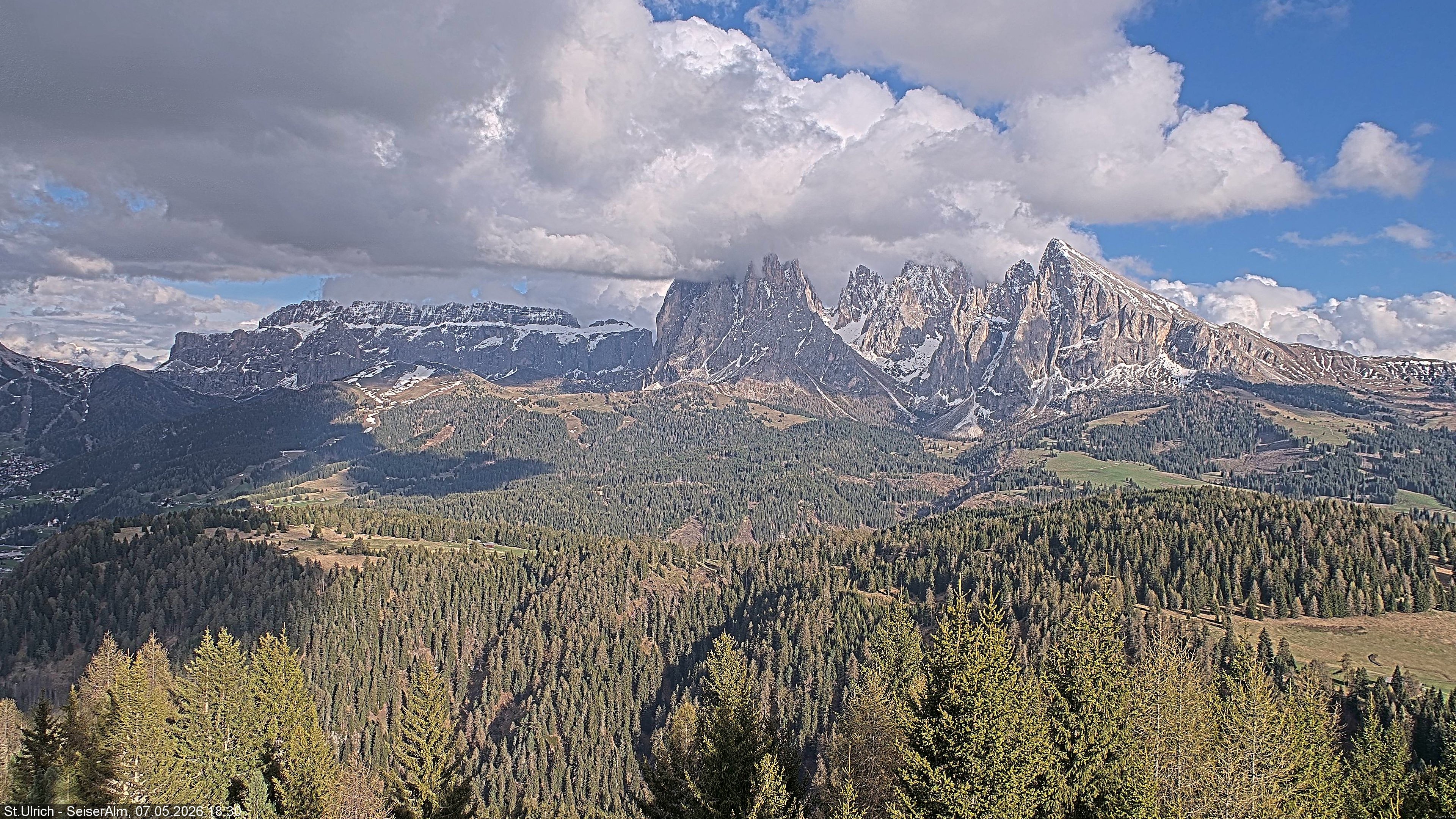 Archiv Foto Webcam Ausblick Seiser Alm