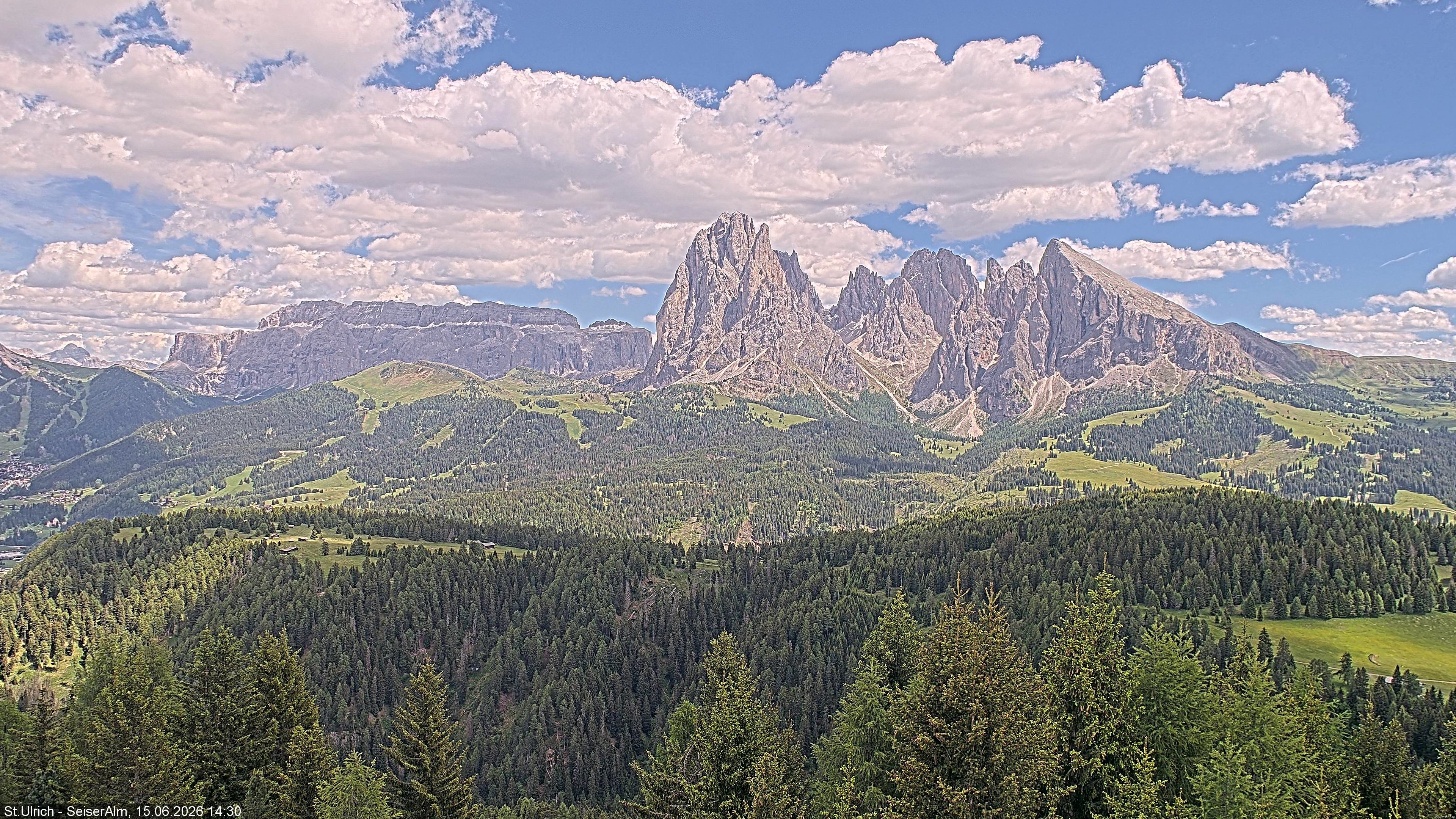 Archiv Foto Webcam Ausblick Seiser Alm