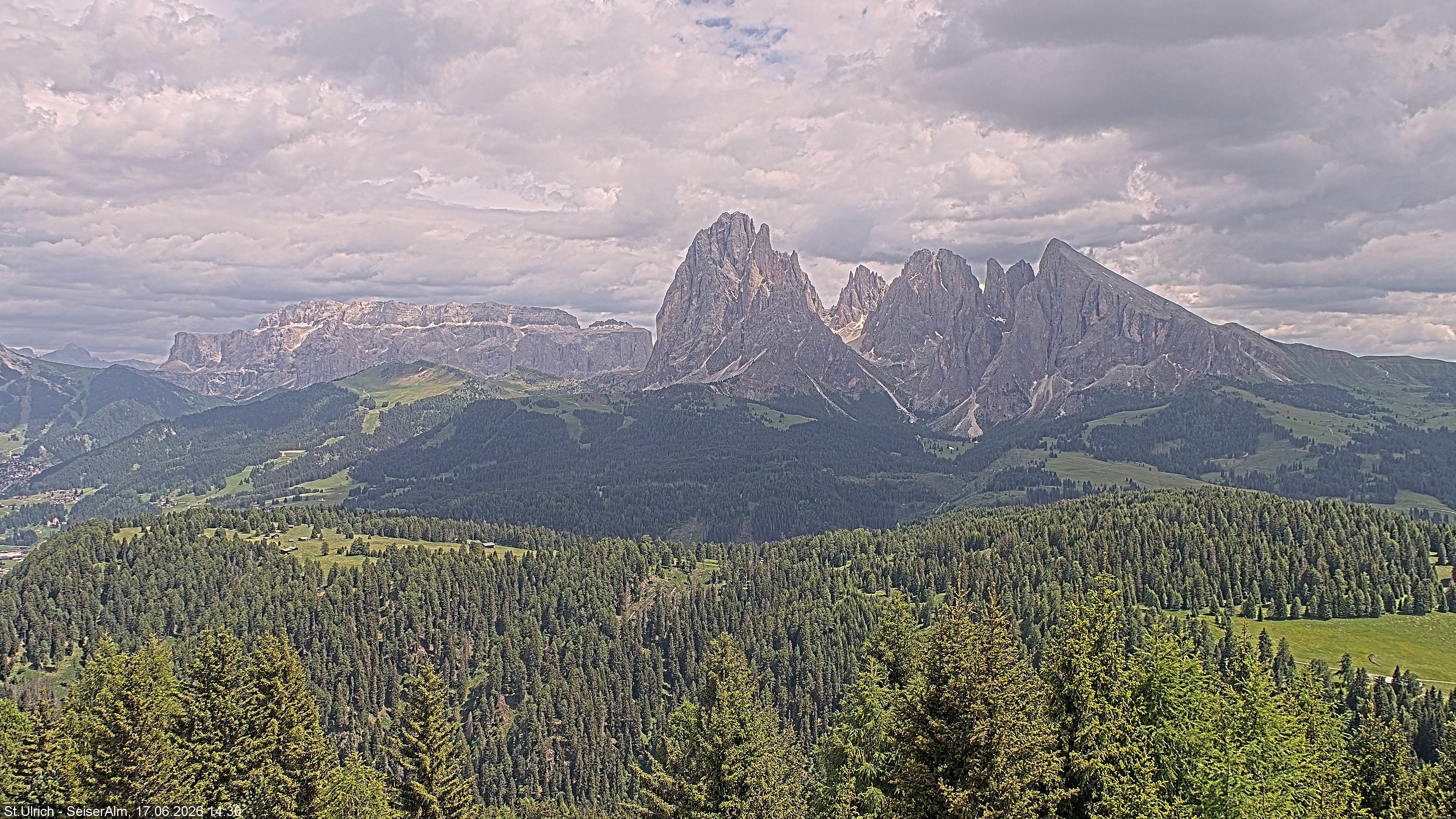 Archiv Foto Webcam Ausblick Seiser Alm