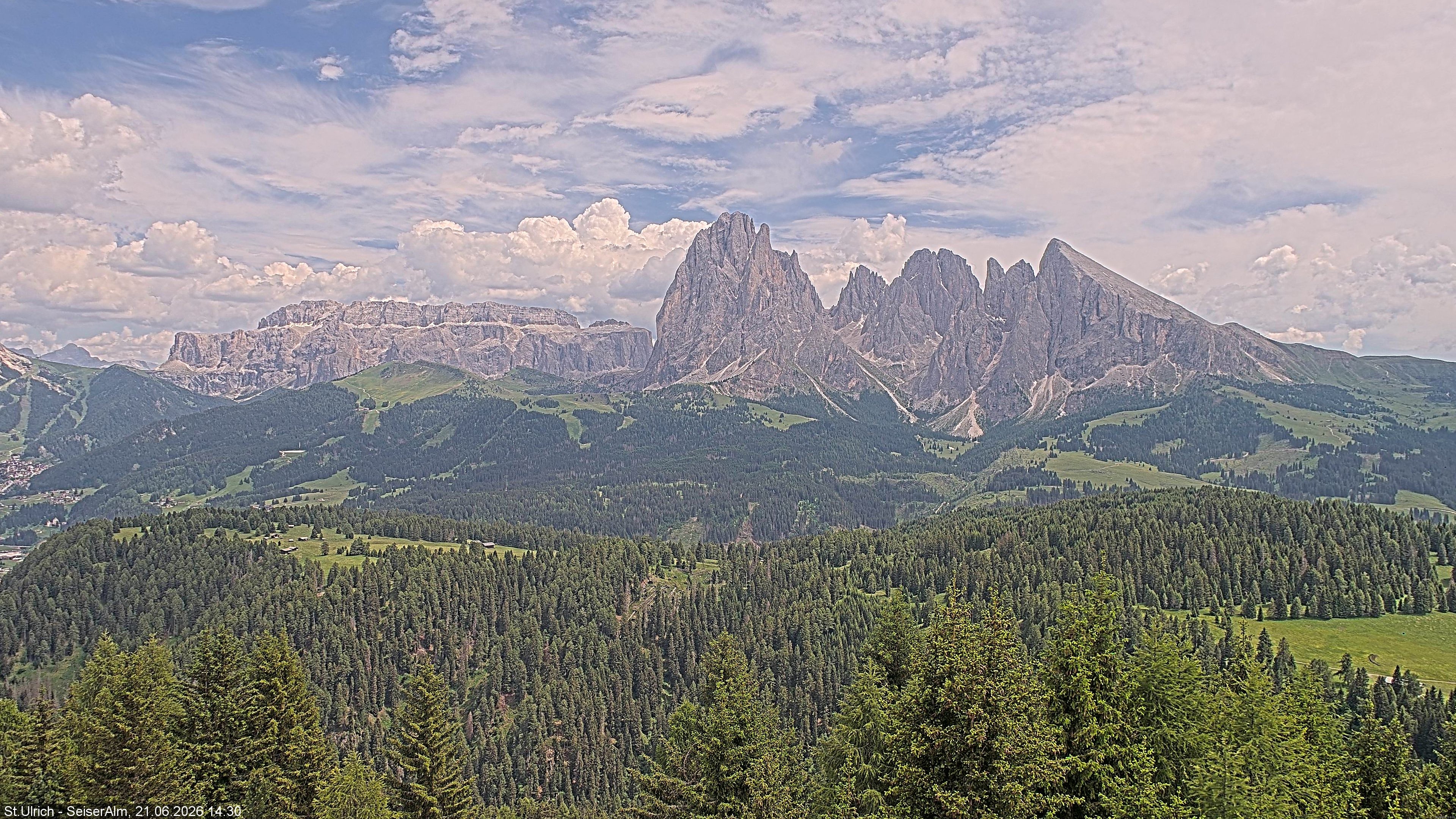 Archived image Webcam Vista Alpe di Siusi