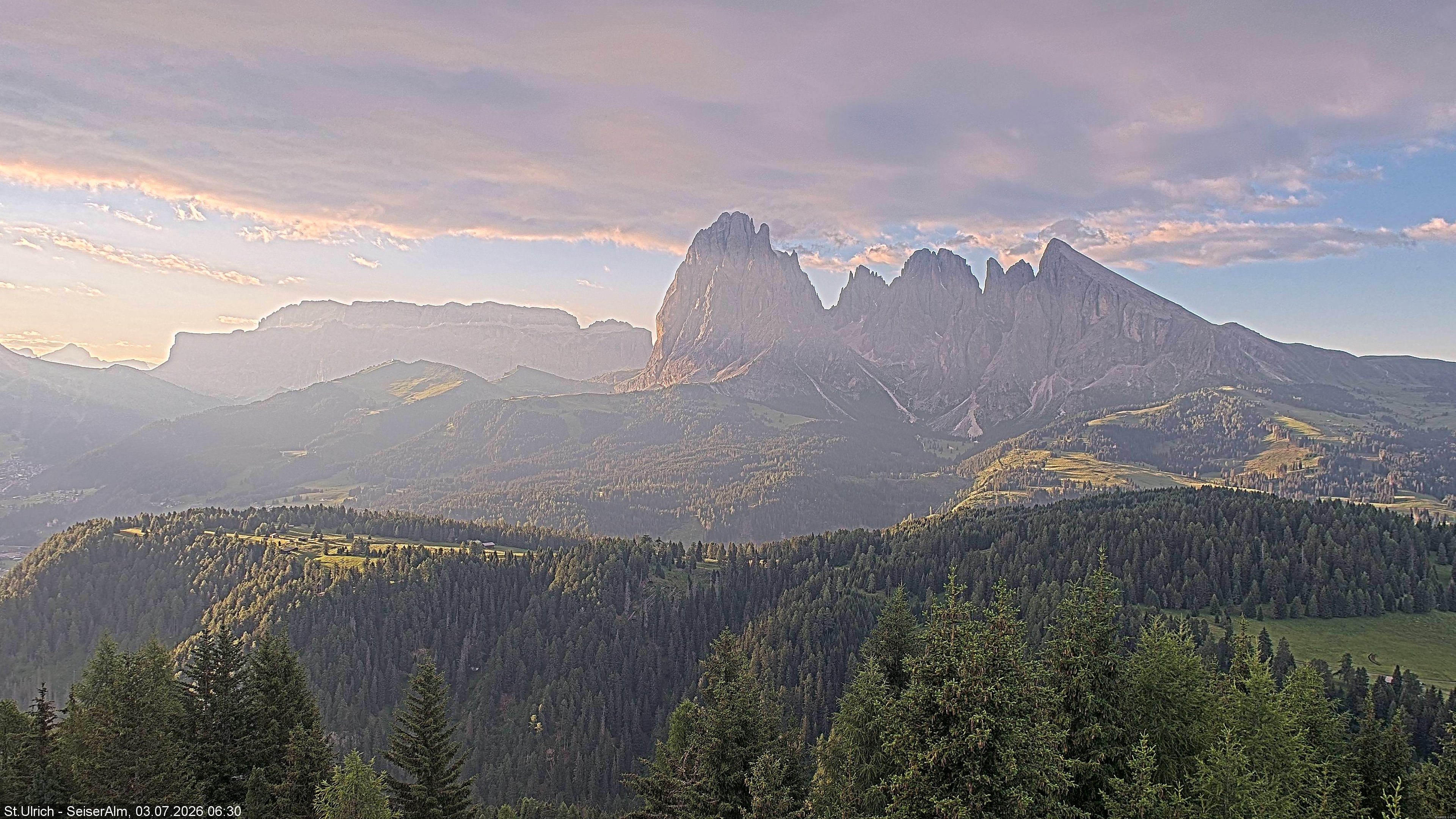Archived image Webcam Vista Alpe di Siusi