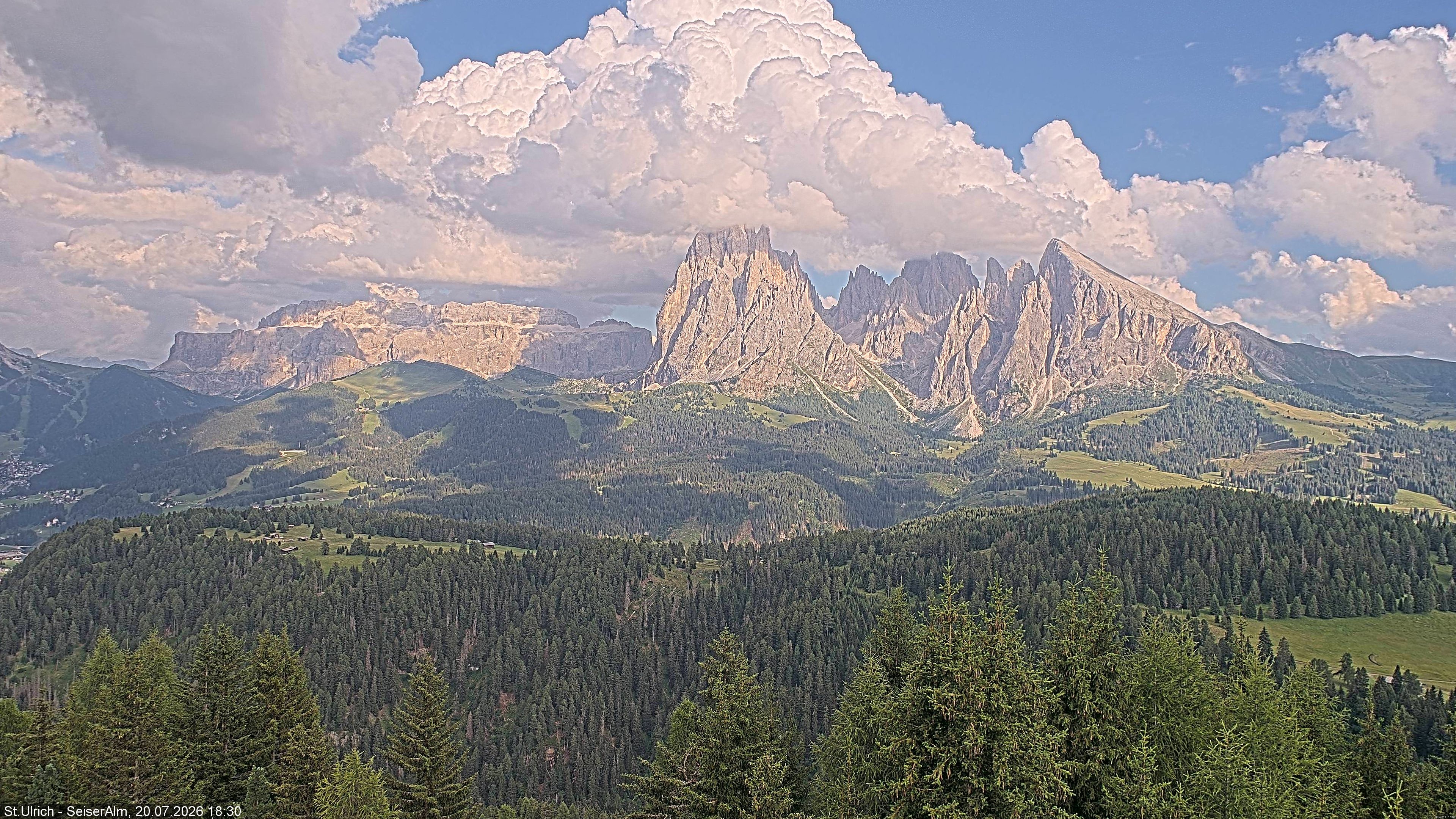 Archiv Foto Webcam Ausblick Seiser Alm