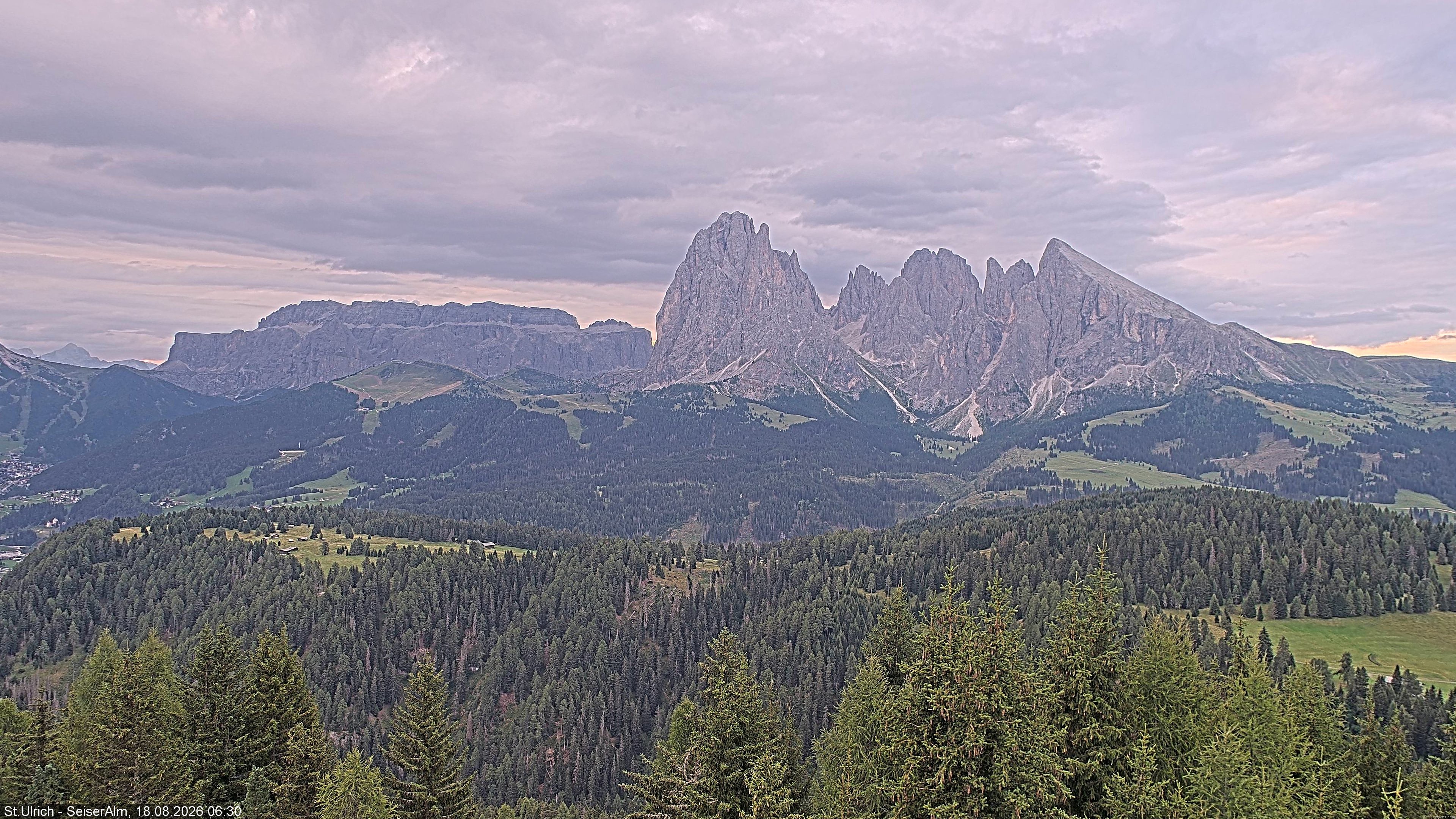 Archiv Foto Webcam Ausblick Seiser Alm