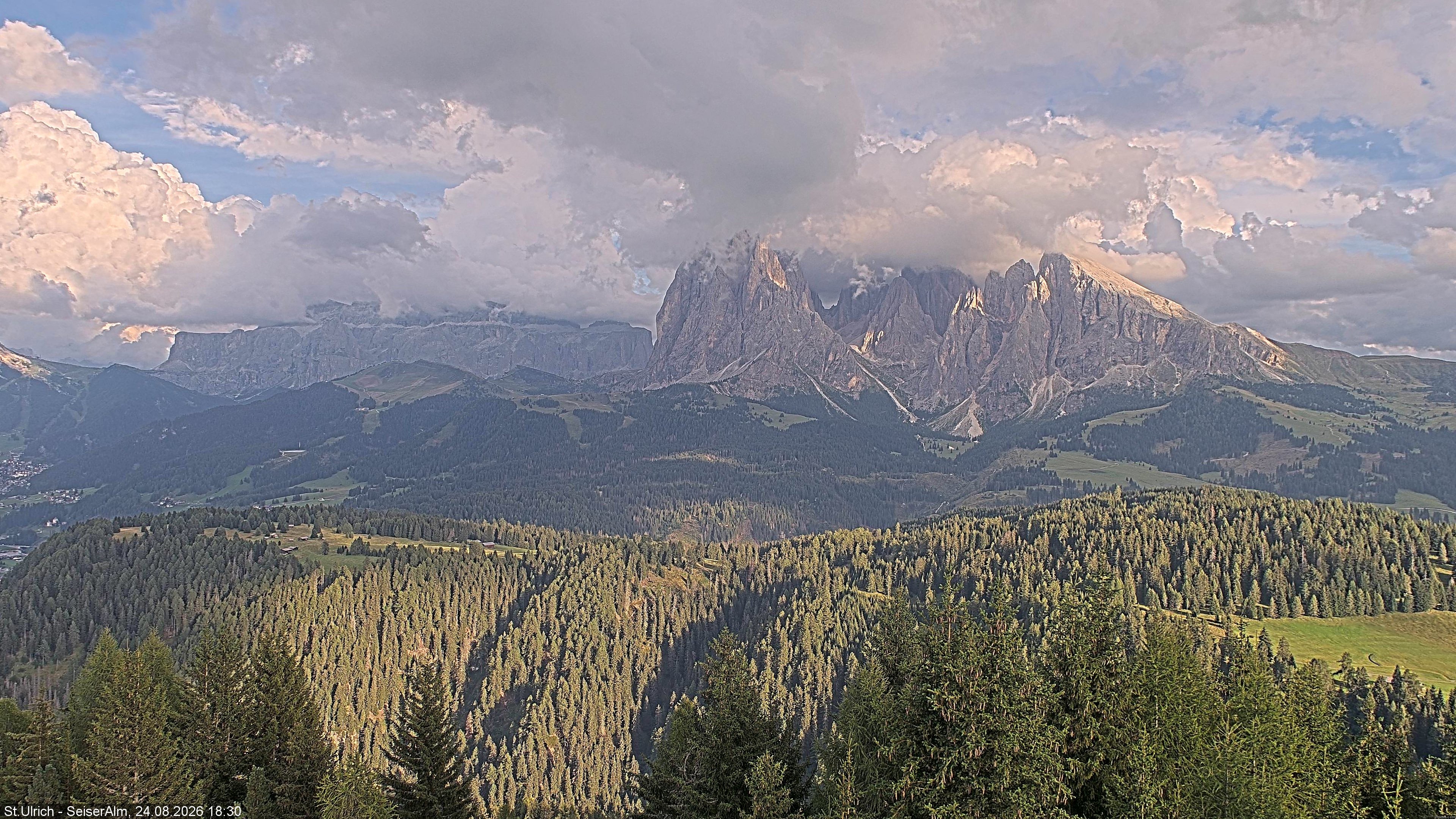 Archiv Foto Webcam Ausblick Seiser Alm