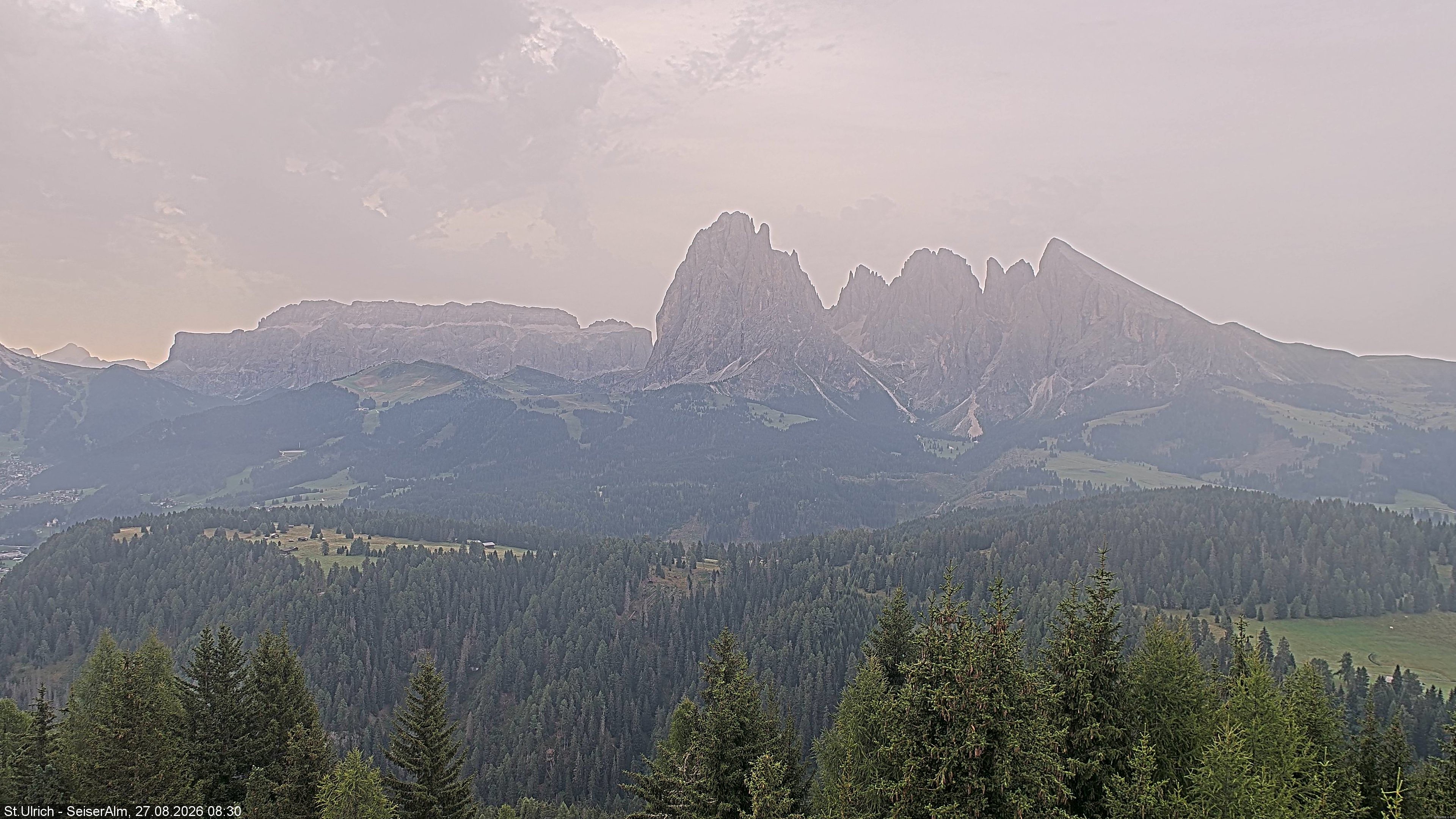 Archived image Webcam Vista Alpe di Siusi