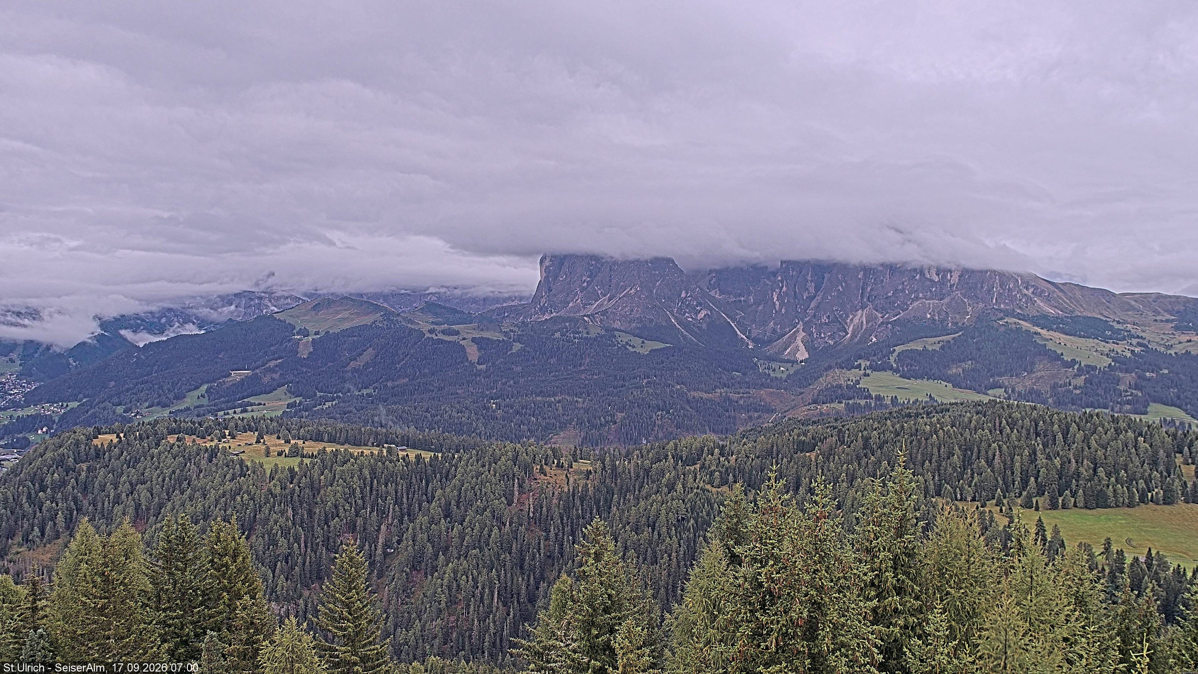 Archived image Webcam Vista Alpe di Siusi