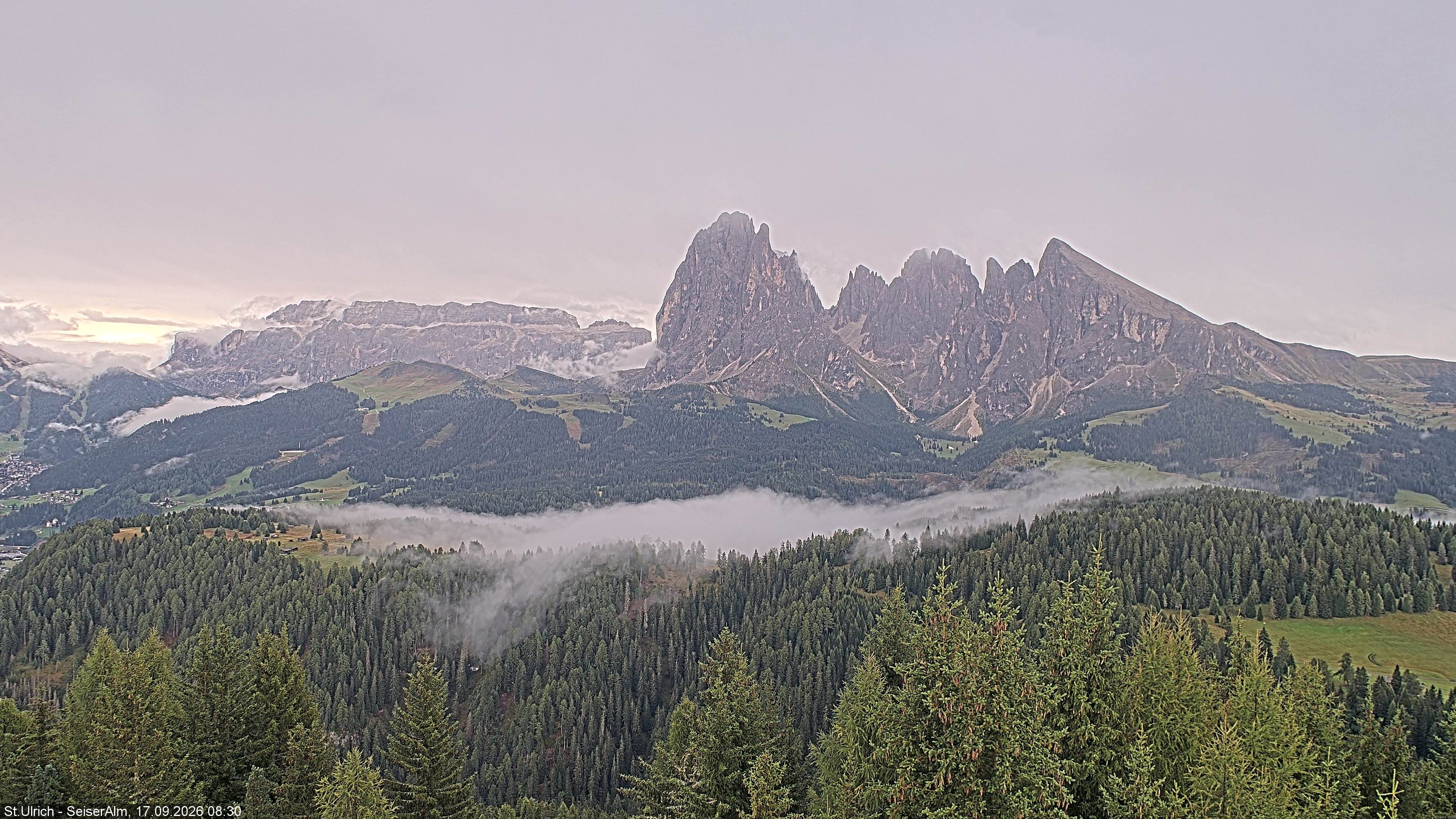 Archived image Webcam Vista Alpe di Siusi