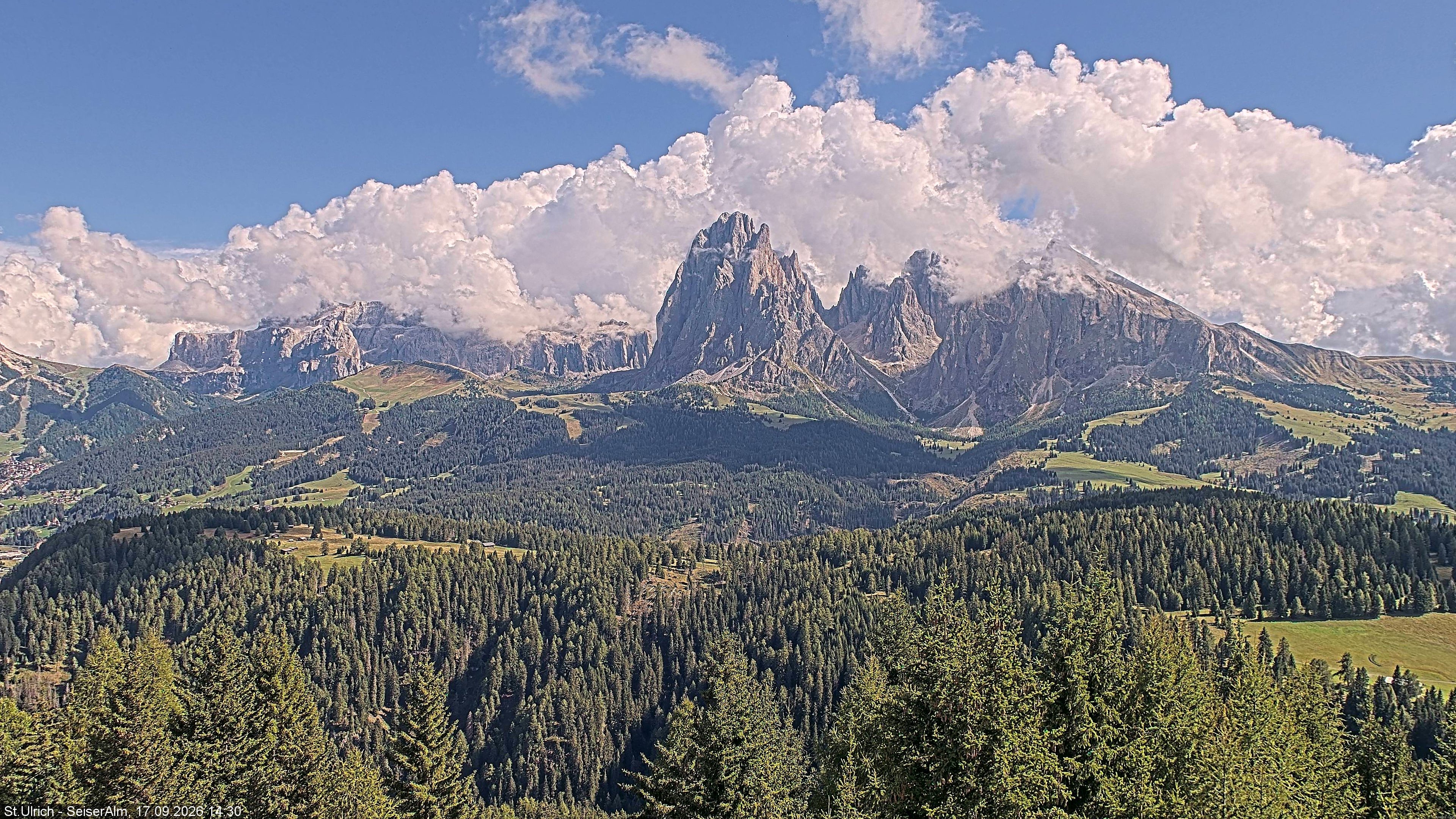 Archived image Webcam Vista Alpe di Siusi