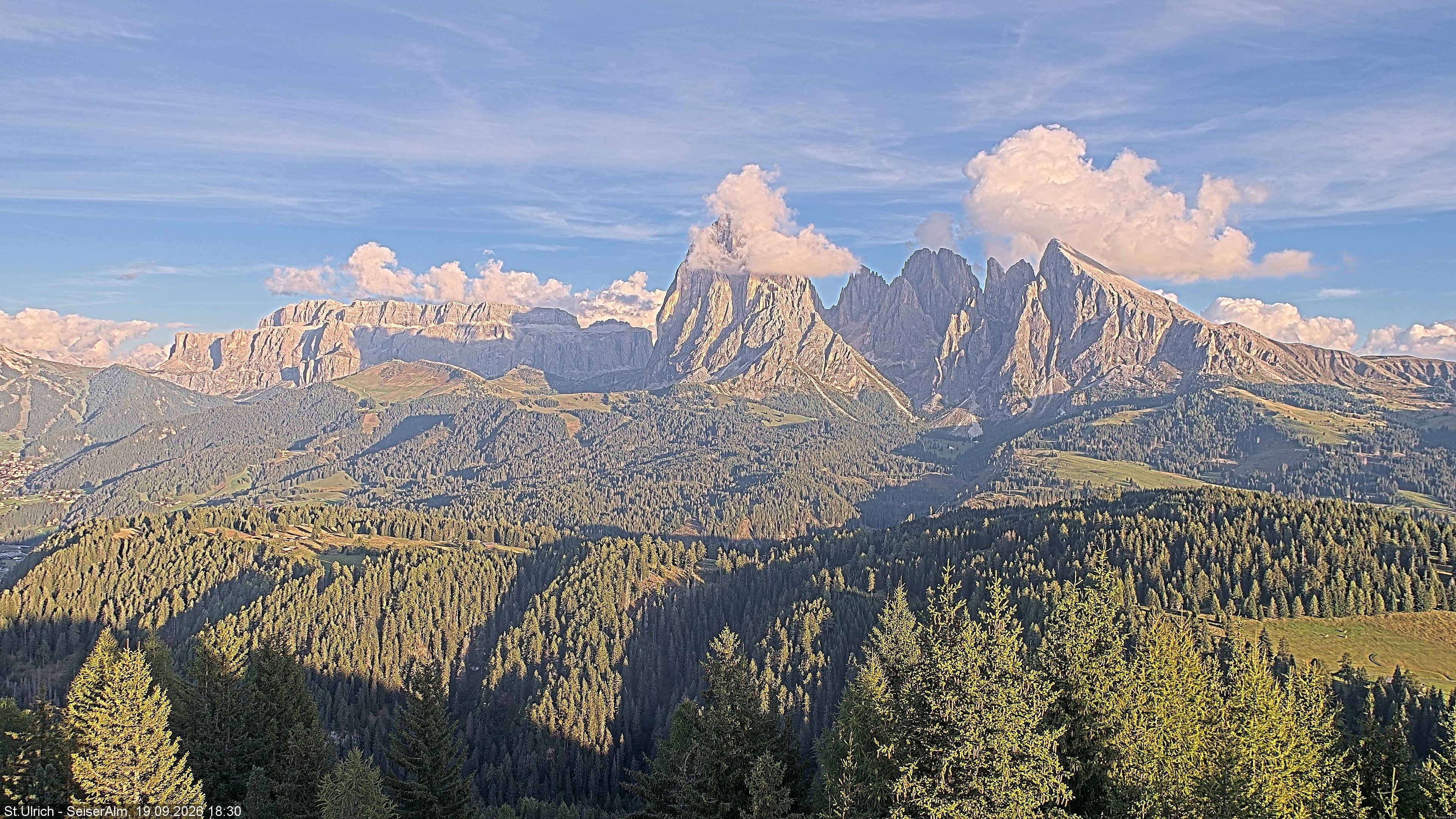 Archiv Foto Webcam Ausblick Seiser Alm
