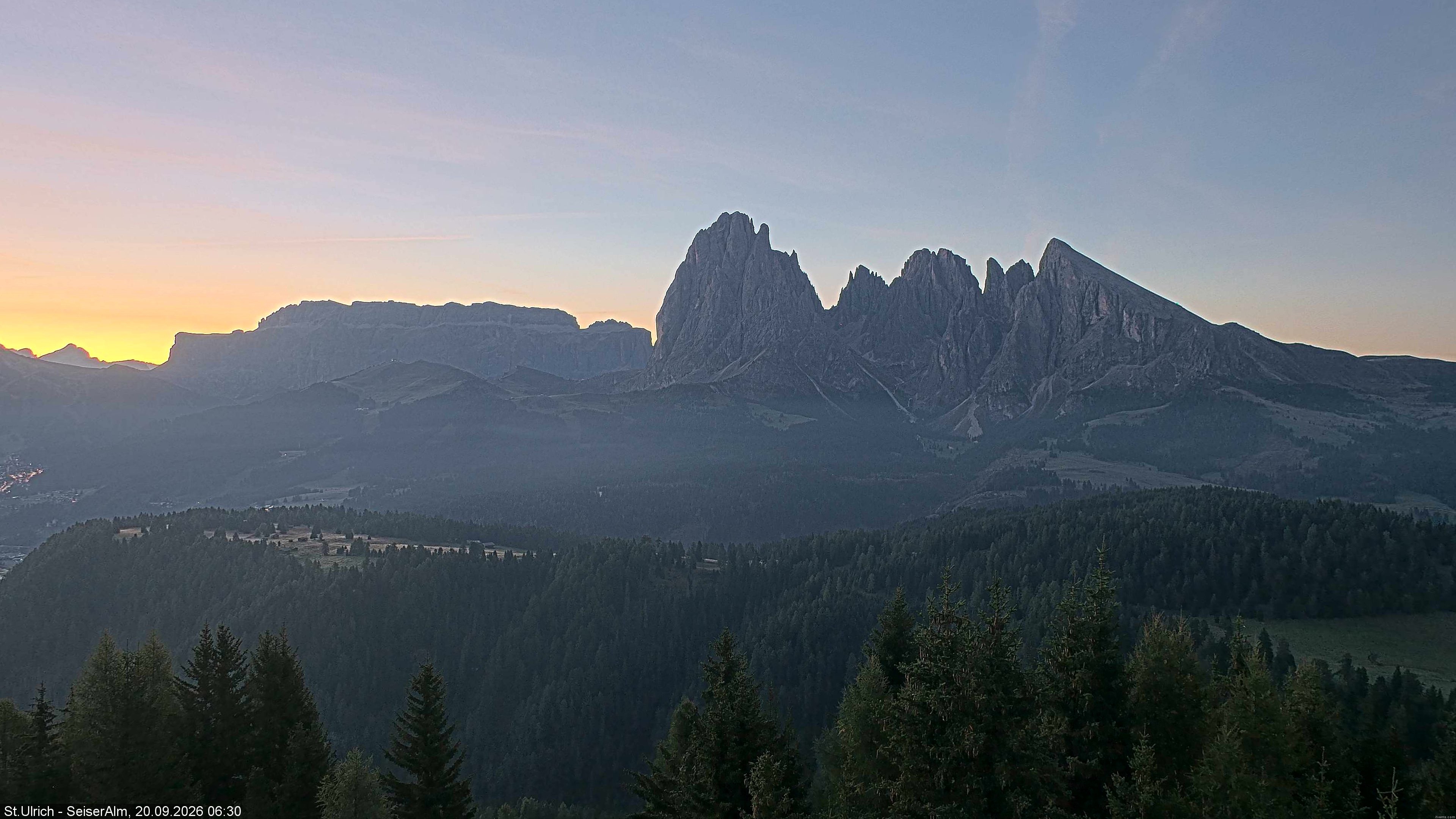 Archiv Foto Webcam Ausblick Seiser Alm