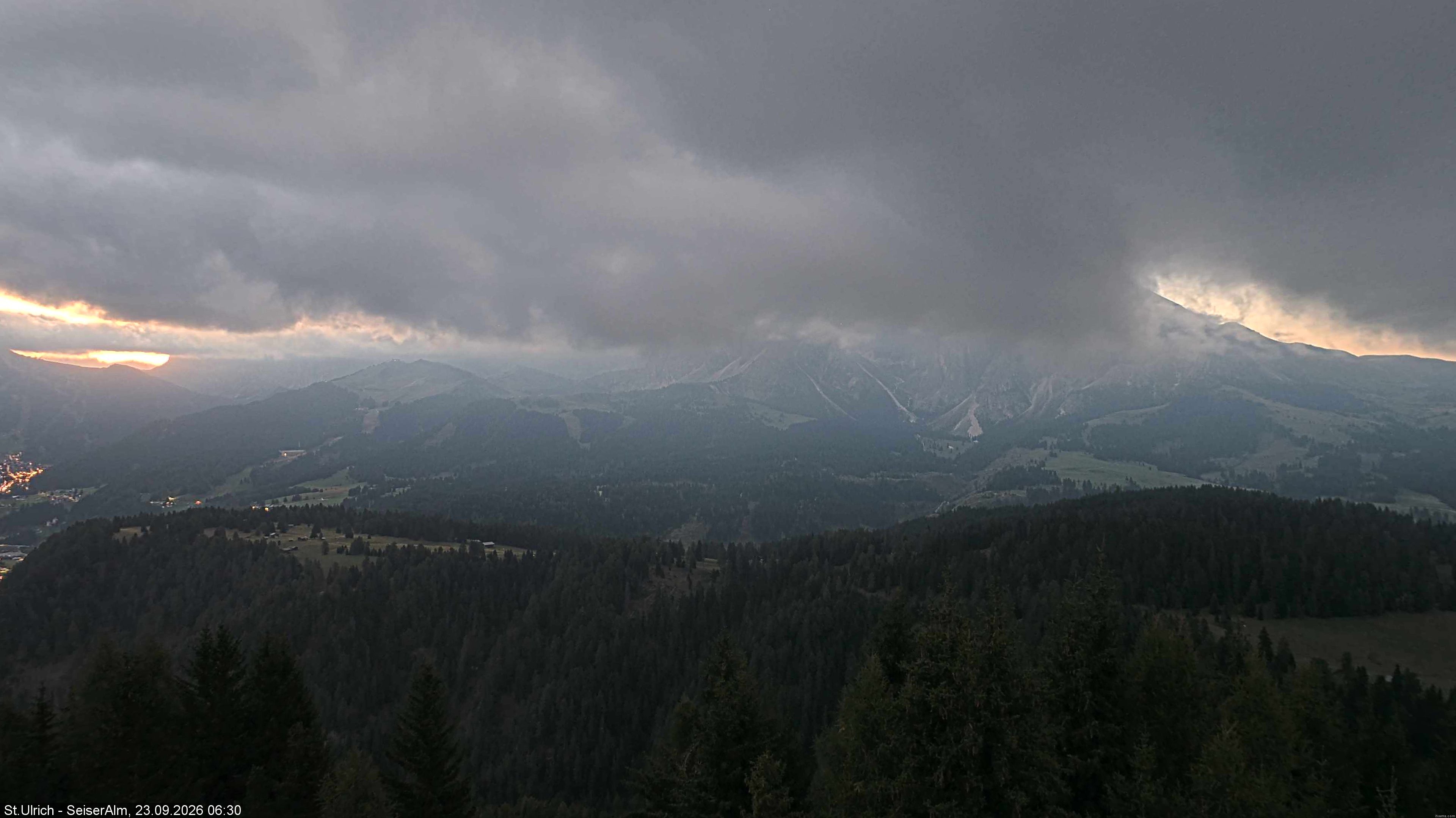 Archived image Webcam Vista Alpe di Siusi