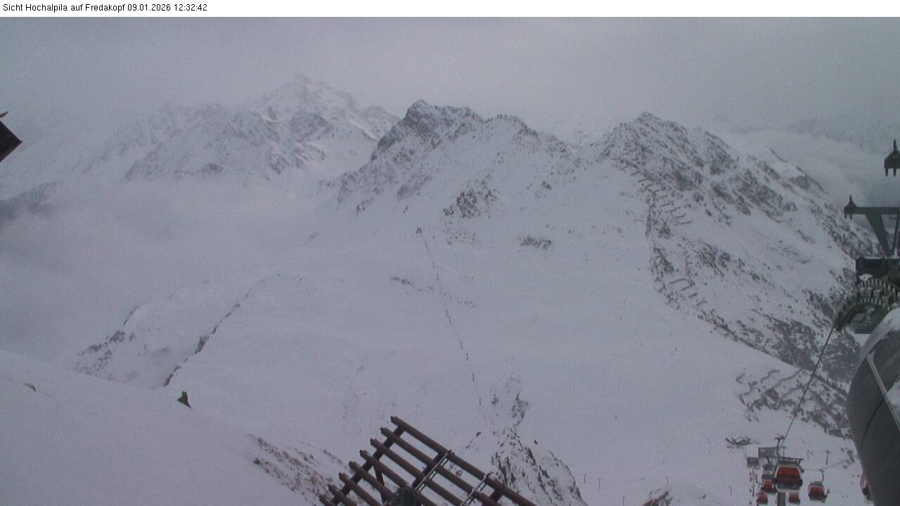Archived image Webcam Hochalpila Gondola 