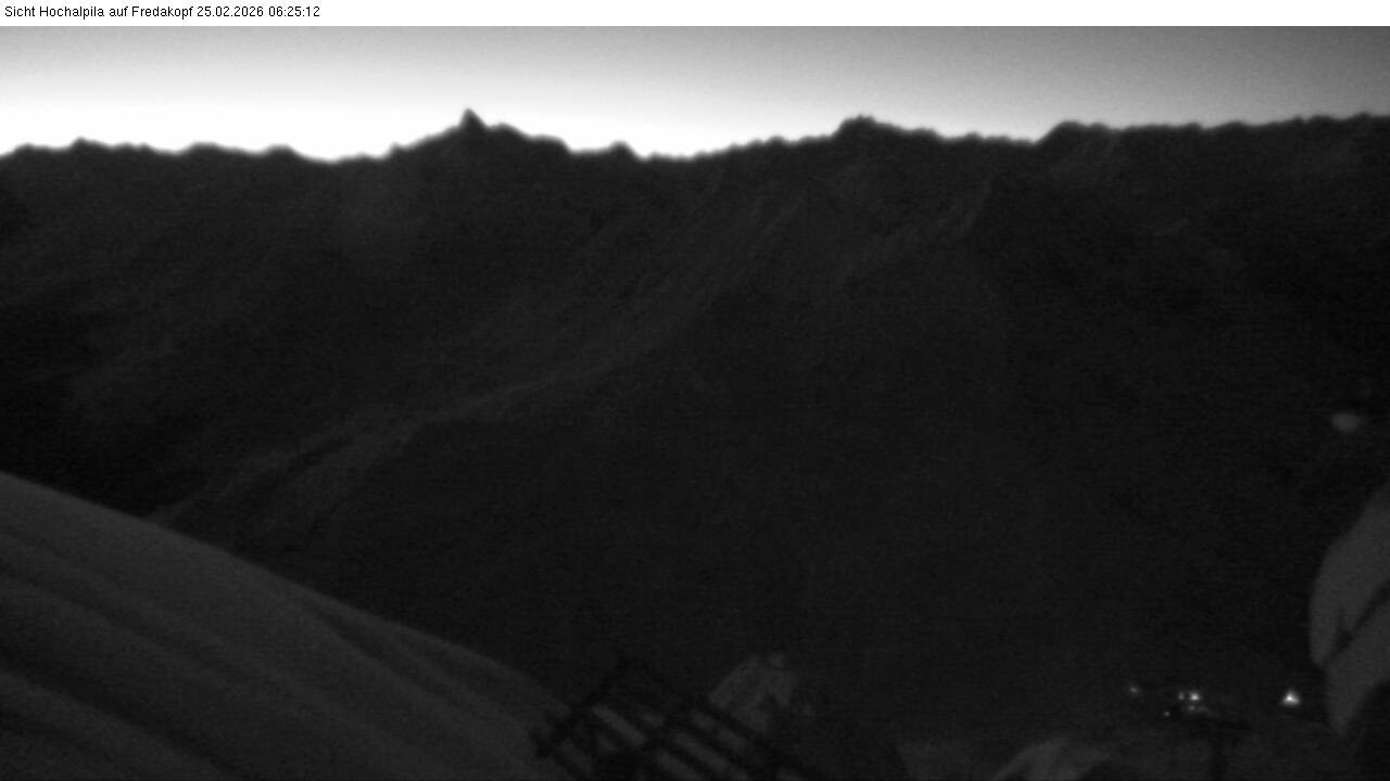 Archived image Webcam Hochalpila Gondola 