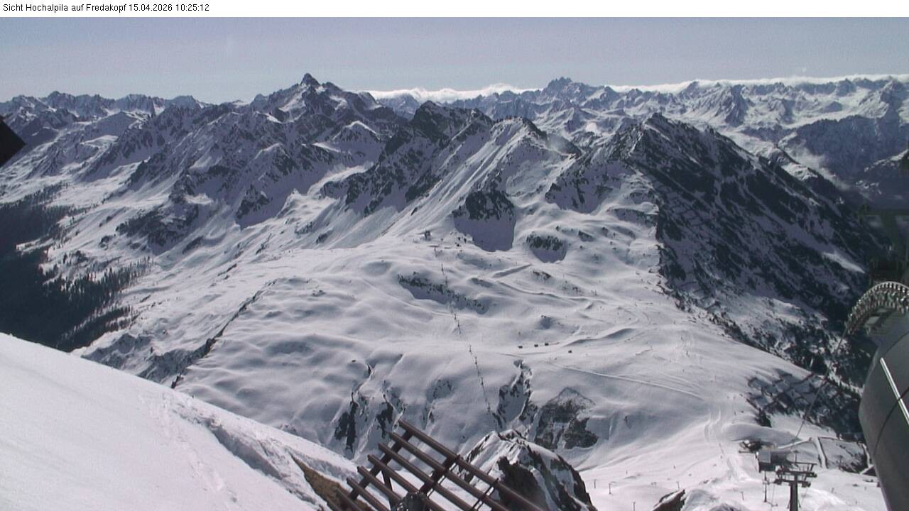 Archived image Webcam Hochalpila Gondola 