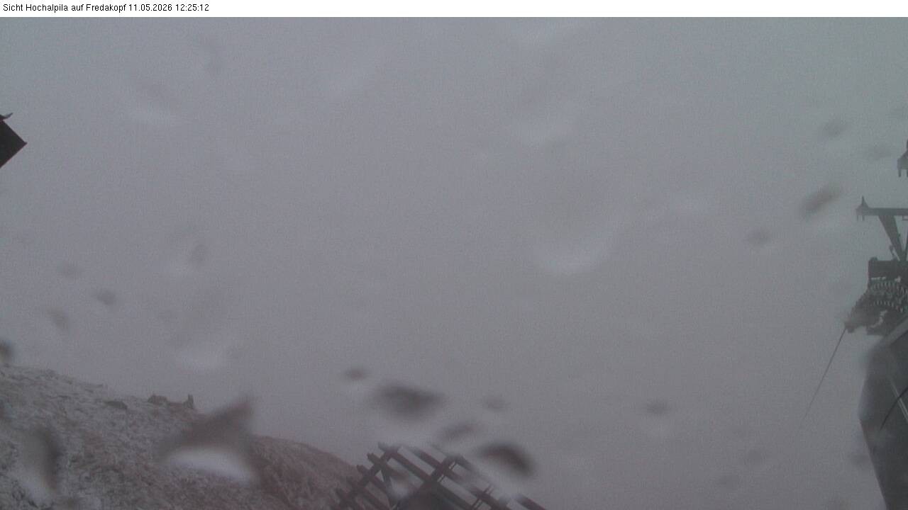 Archived image Webcam Hochalpila Gondola 