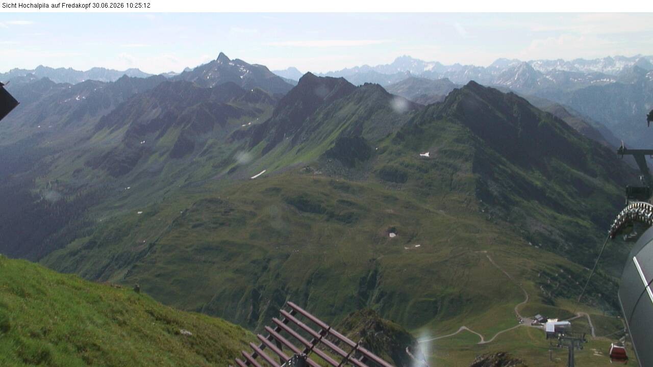 Archived image Webcam Hochalpila Gondola 
