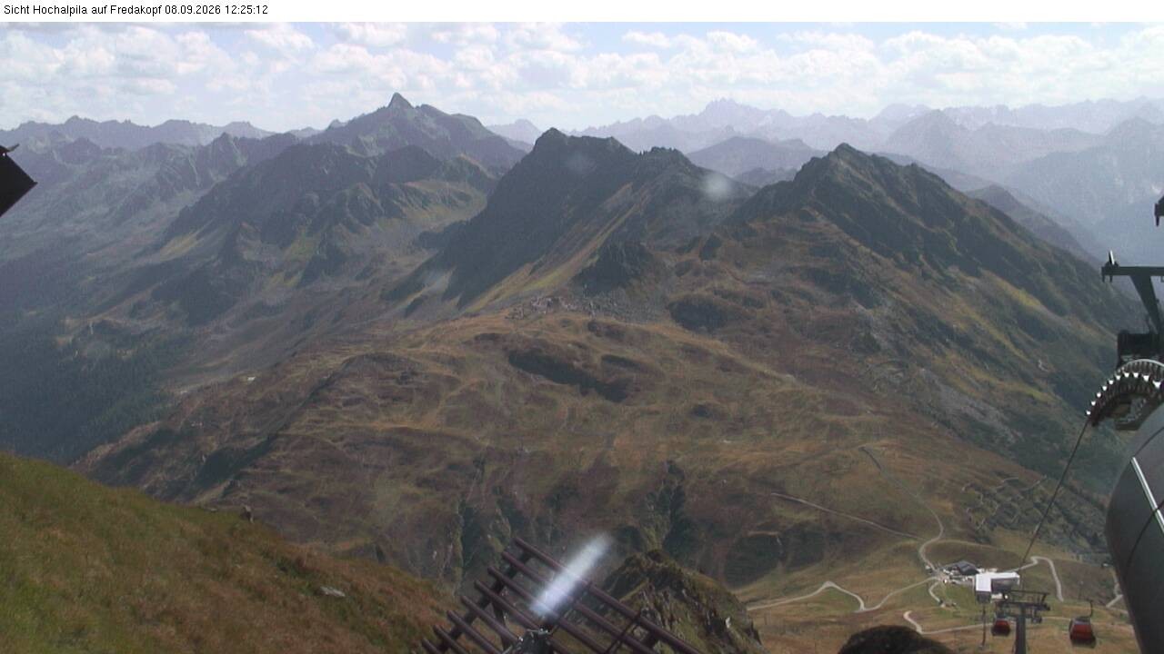 Archived image Webcam Hochalpila Gondola 