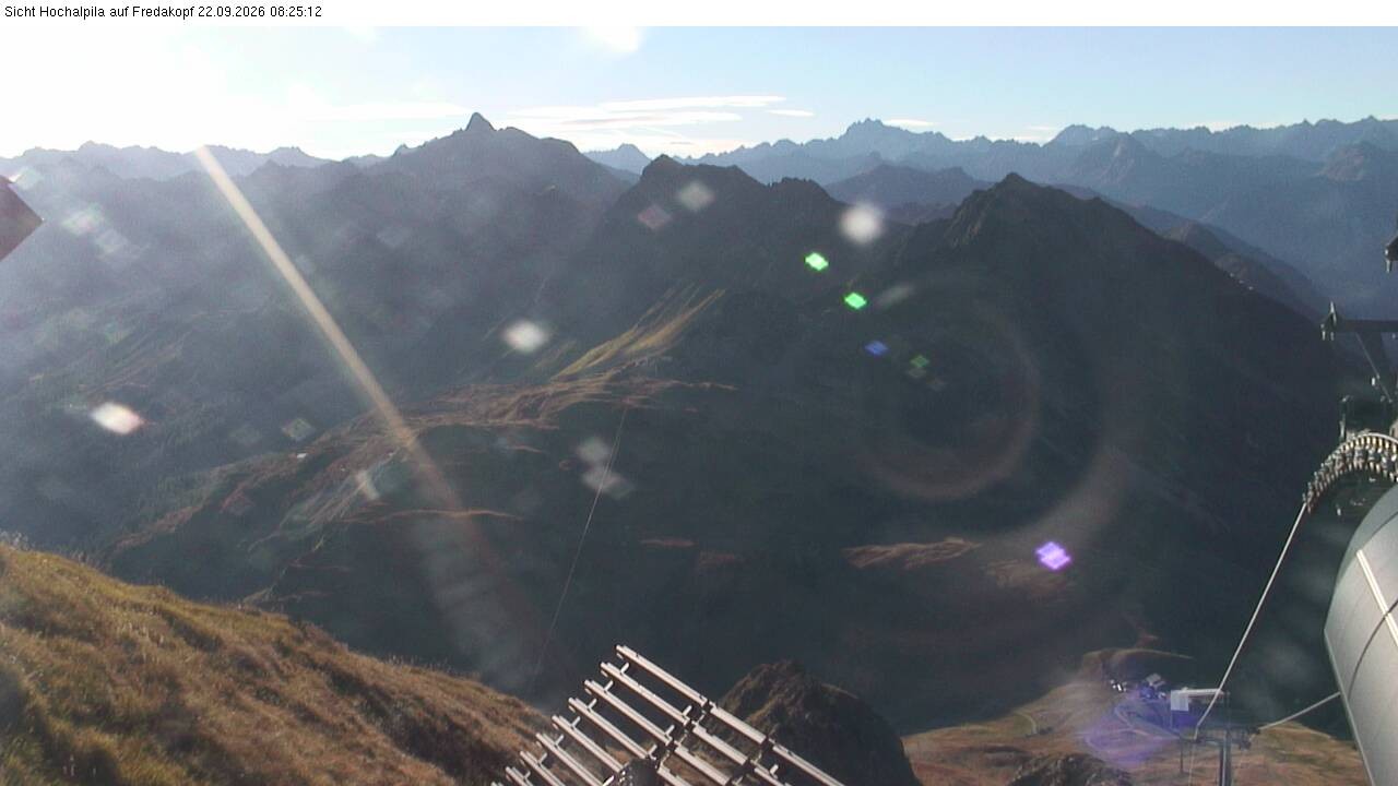 Archived image Webcam Hochalpila Gondola 
