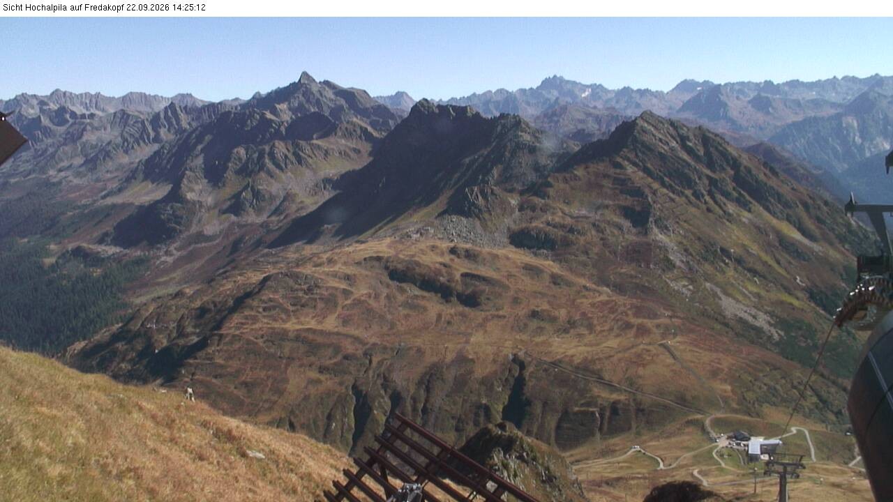 Archived image Webcam Hochalpila Gondola 