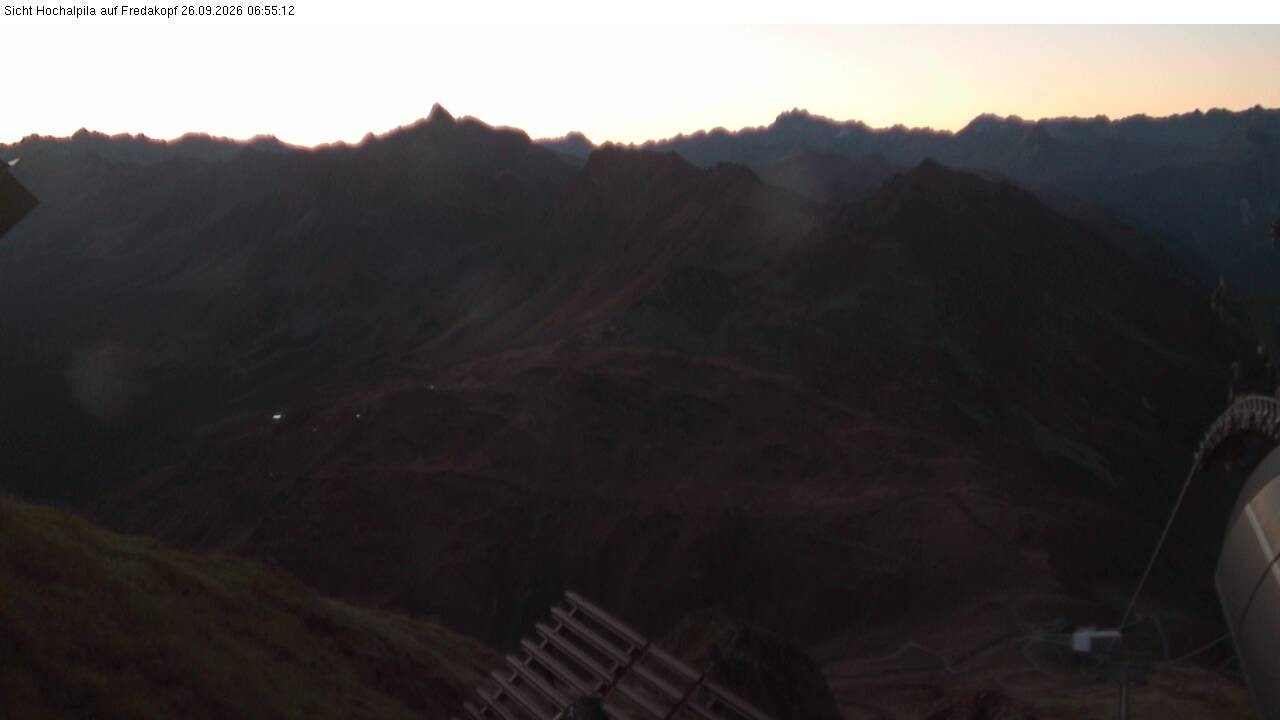 Archived image Webcam Hochalpila Gondola 