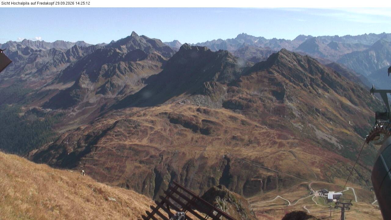 Archived image Webcam Hochalpila Gondola 