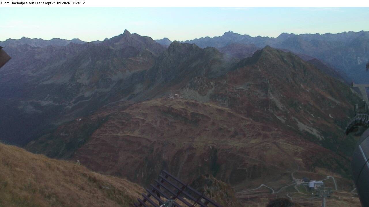 Archived image Webcam Hochalpila Gondola 