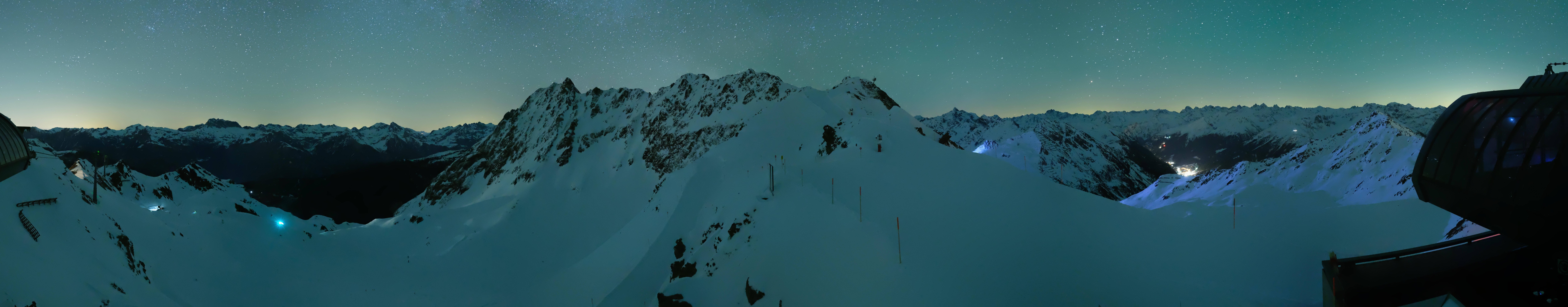 Archived image Webcam Panorama Gondola - Silvretta Montafon