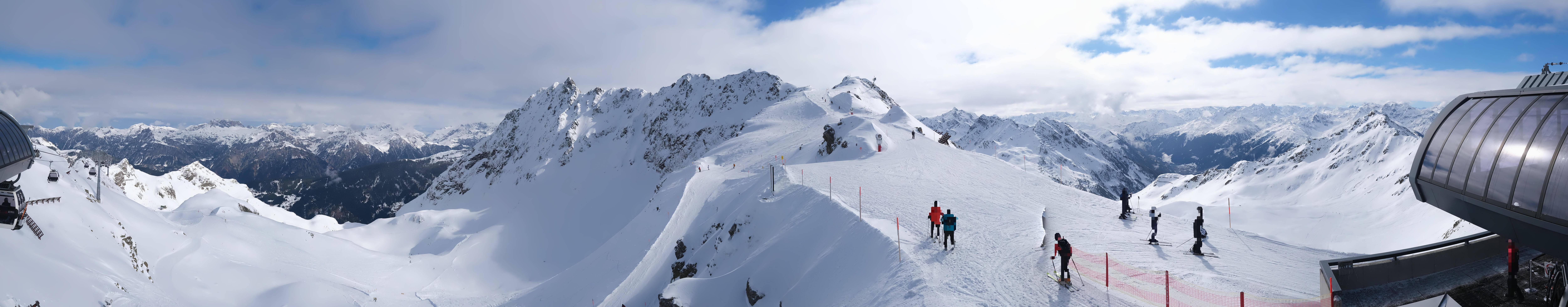 Archiv Foto Webcam Panorama Bahn - Silvretta Montafon