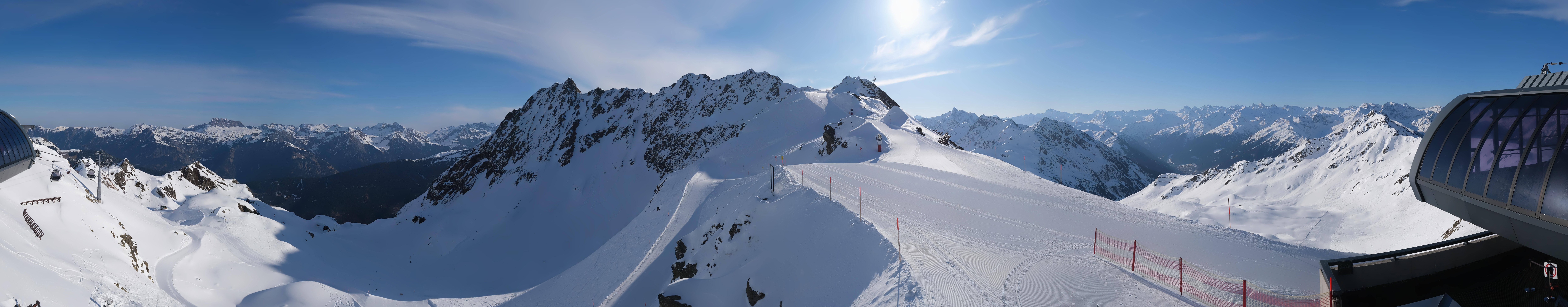 Archived image Webcam Panorama Gondola - Silvretta Montafon