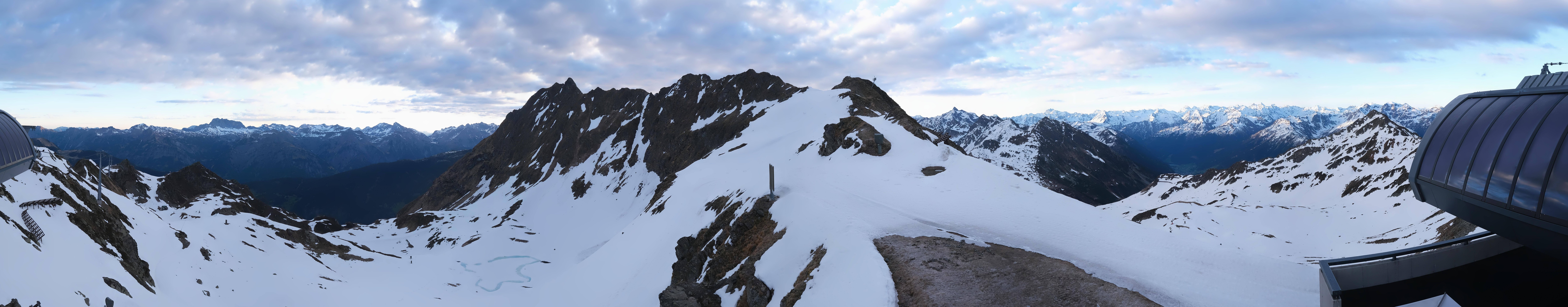 Archived image Webcam Panorama Gondola - Silvretta Montafon