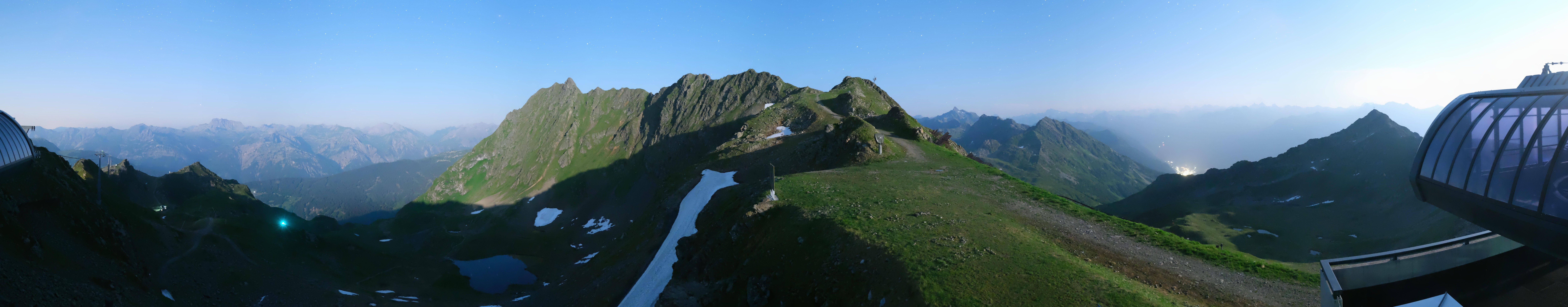 Archived image Webcam Panorama Gondola - Silvretta Montafon