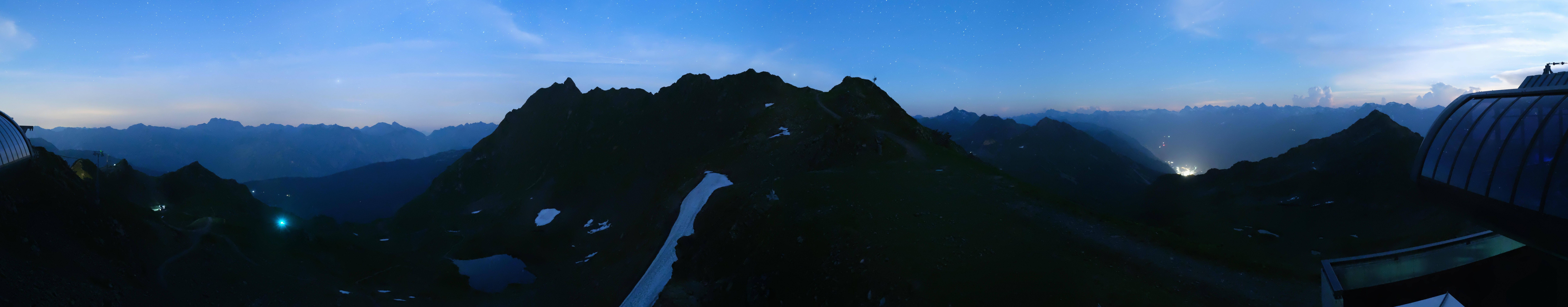Archived image Webcam Panorama Gondola - Silvretta Montafon