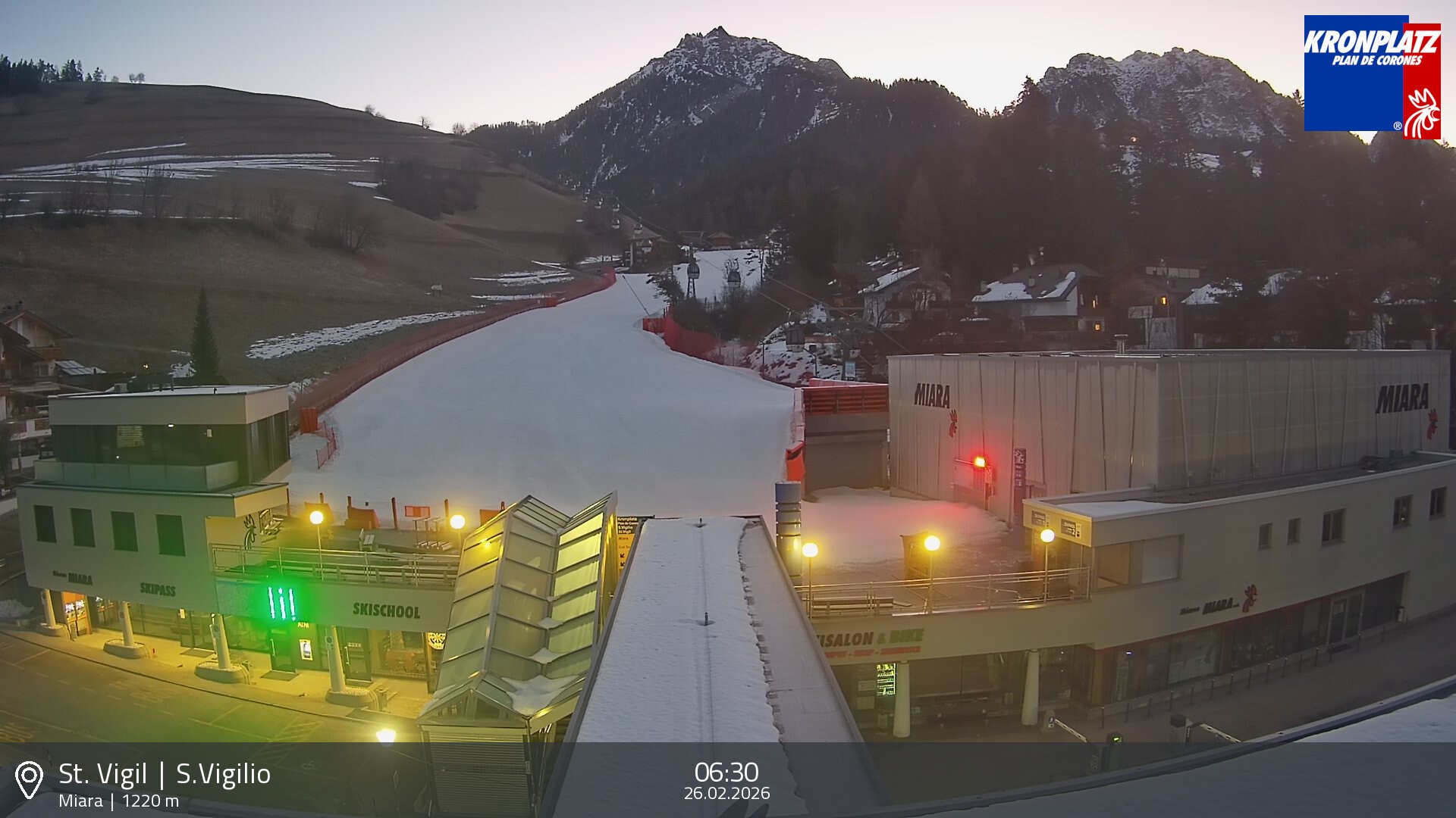 Archived image Webcam Base station Miara, Plan de Corones