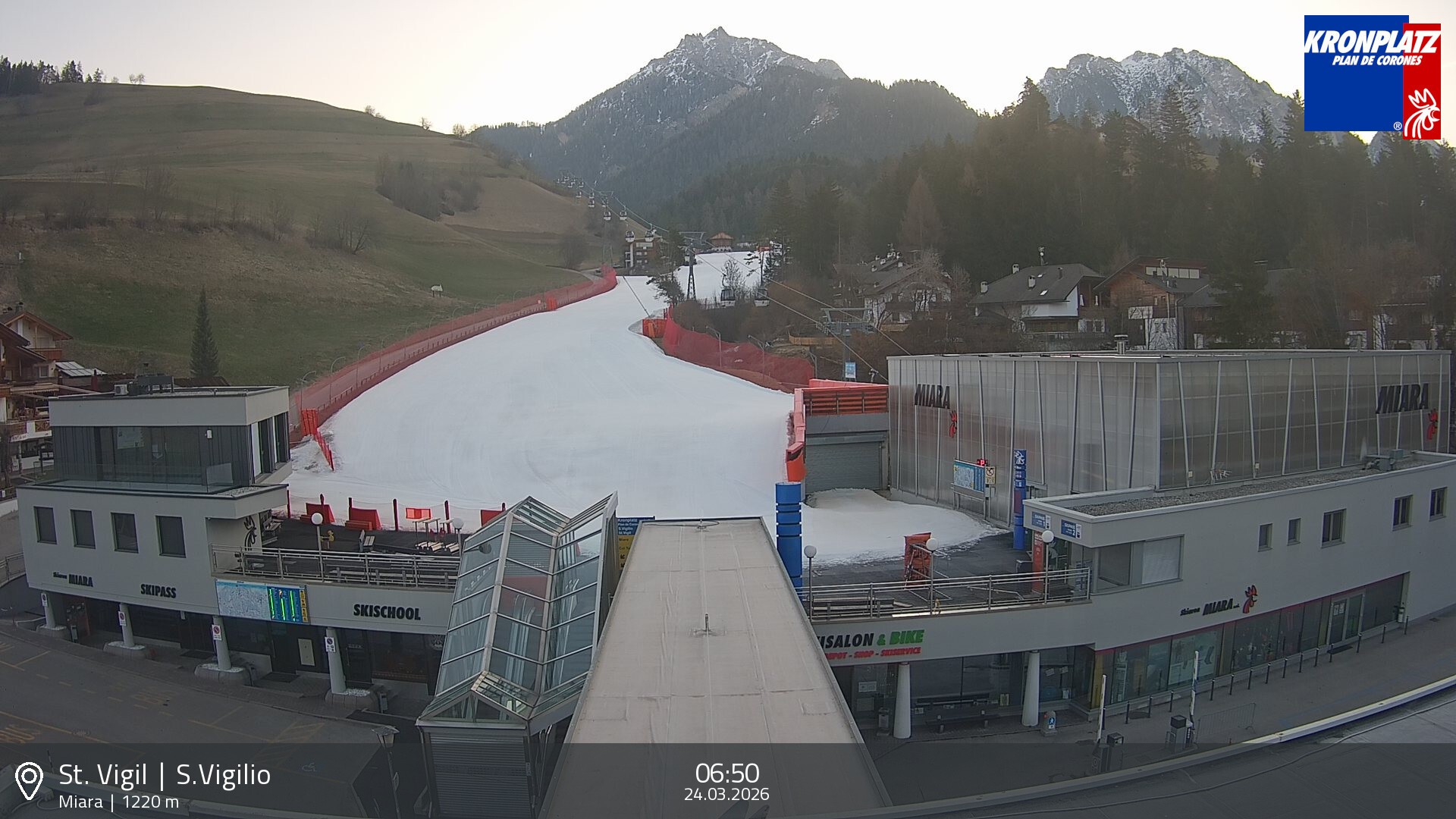 Archived image Webcam Base station Miara, Plan de Corones