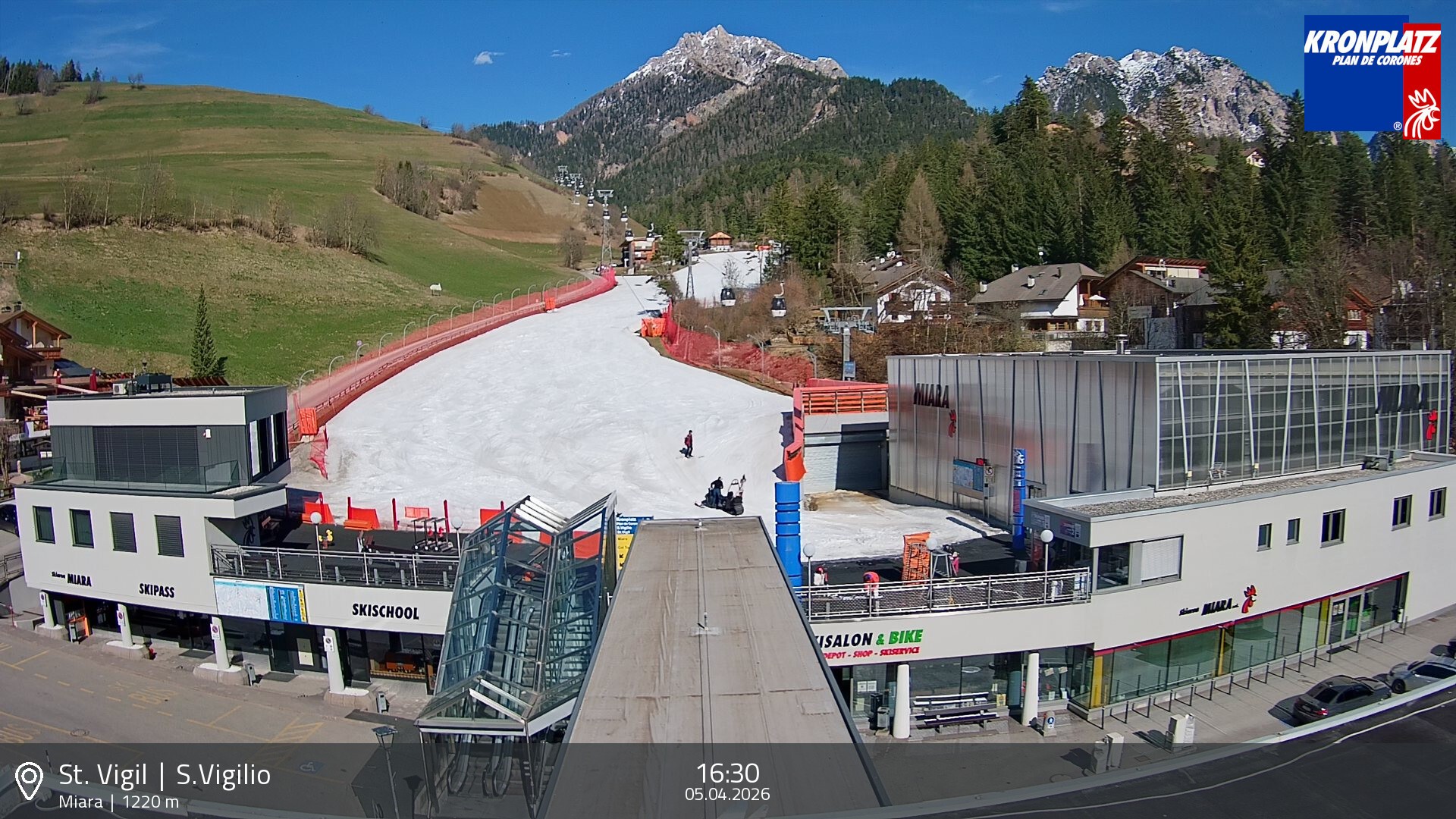 Archived image Webcam Base station Miara, Plan de Corones