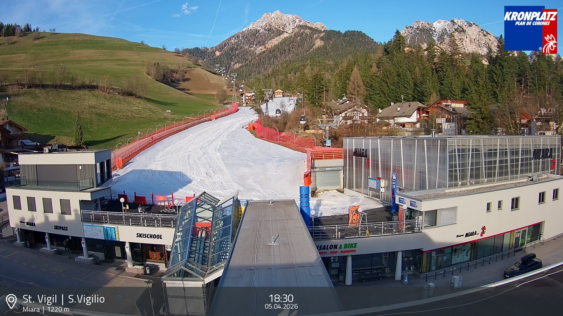 Archived image Webcam Base station Miara, Plan de Corones