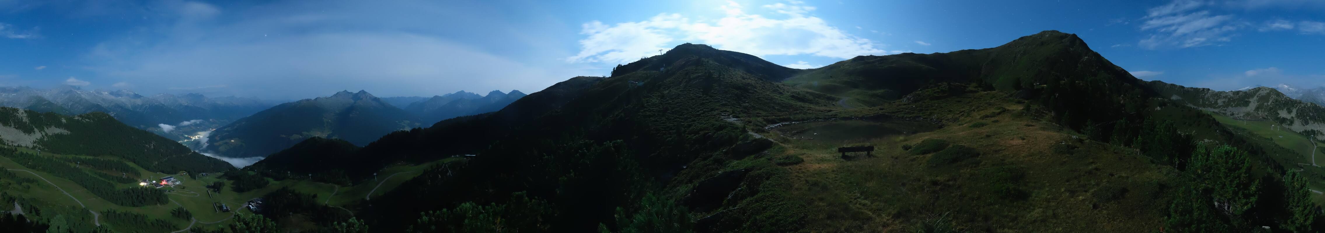 Archiv Foto Webcam Speikboden: Ausblick See und Waldrutschenpark
