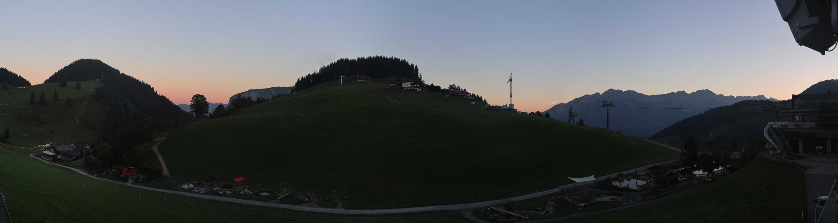 Archiv Foto Webcam Mittelstation Söll, Brixental