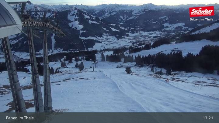 Archiv Foto Webcam Bergstation Jochbahn, Brixen im Thale