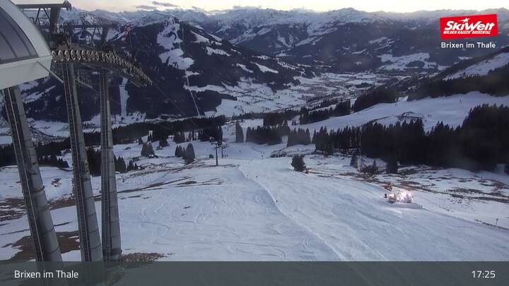 Archiv Foto Webcam Bergstation Jochbahn, Brixen im Thale