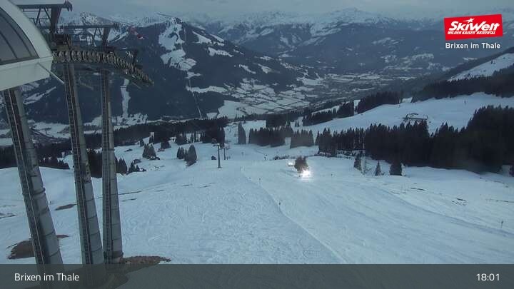 Archiv Foto Webcam Bergstation Jochbahn, Brixen im Thale